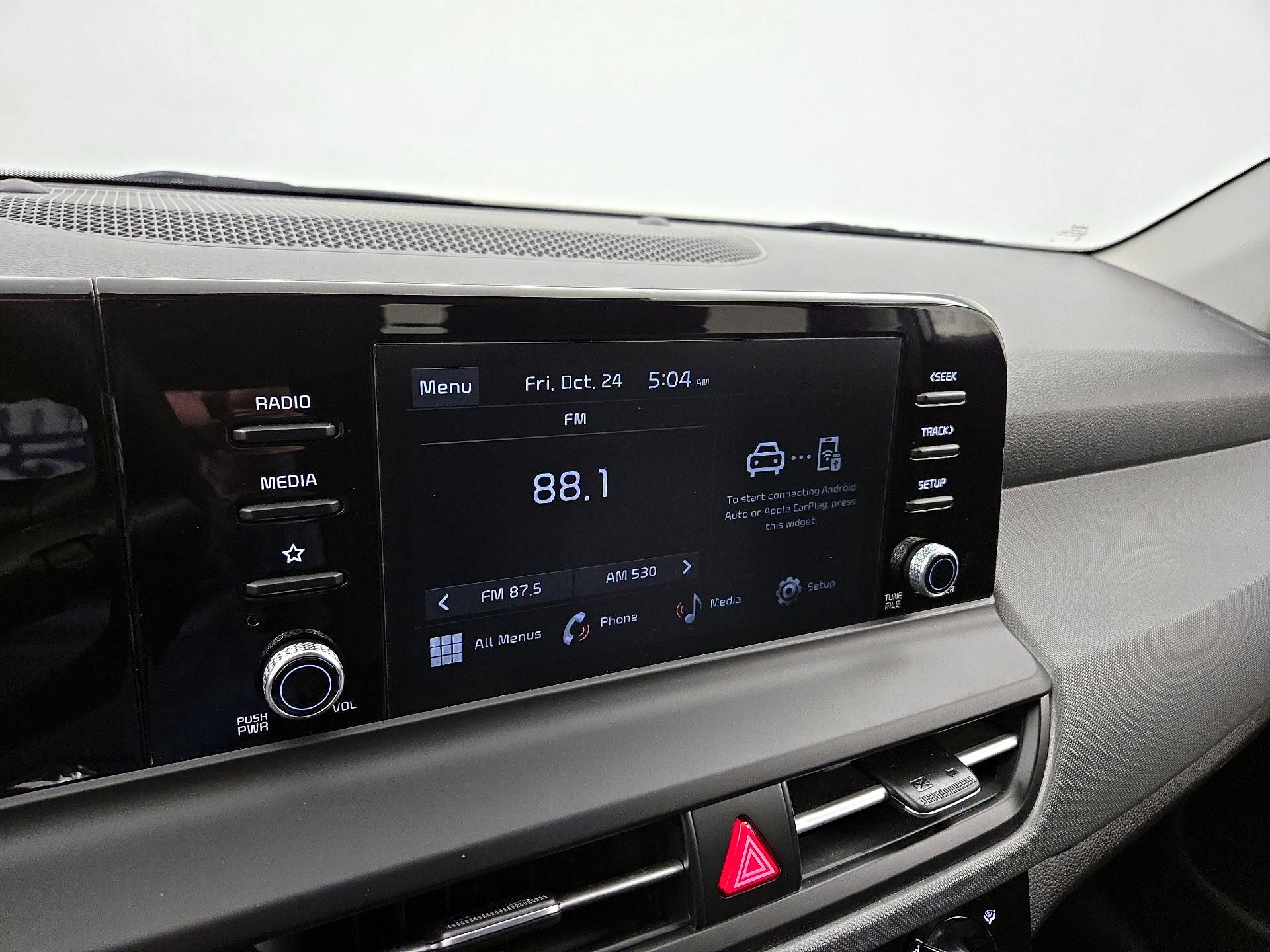 Thumbnail: 2024 Kia Seltos - 15