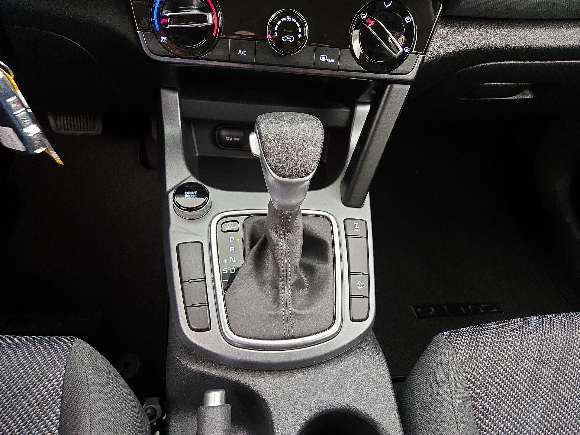 Thumbnail: 2024 Kia Seltos - 17