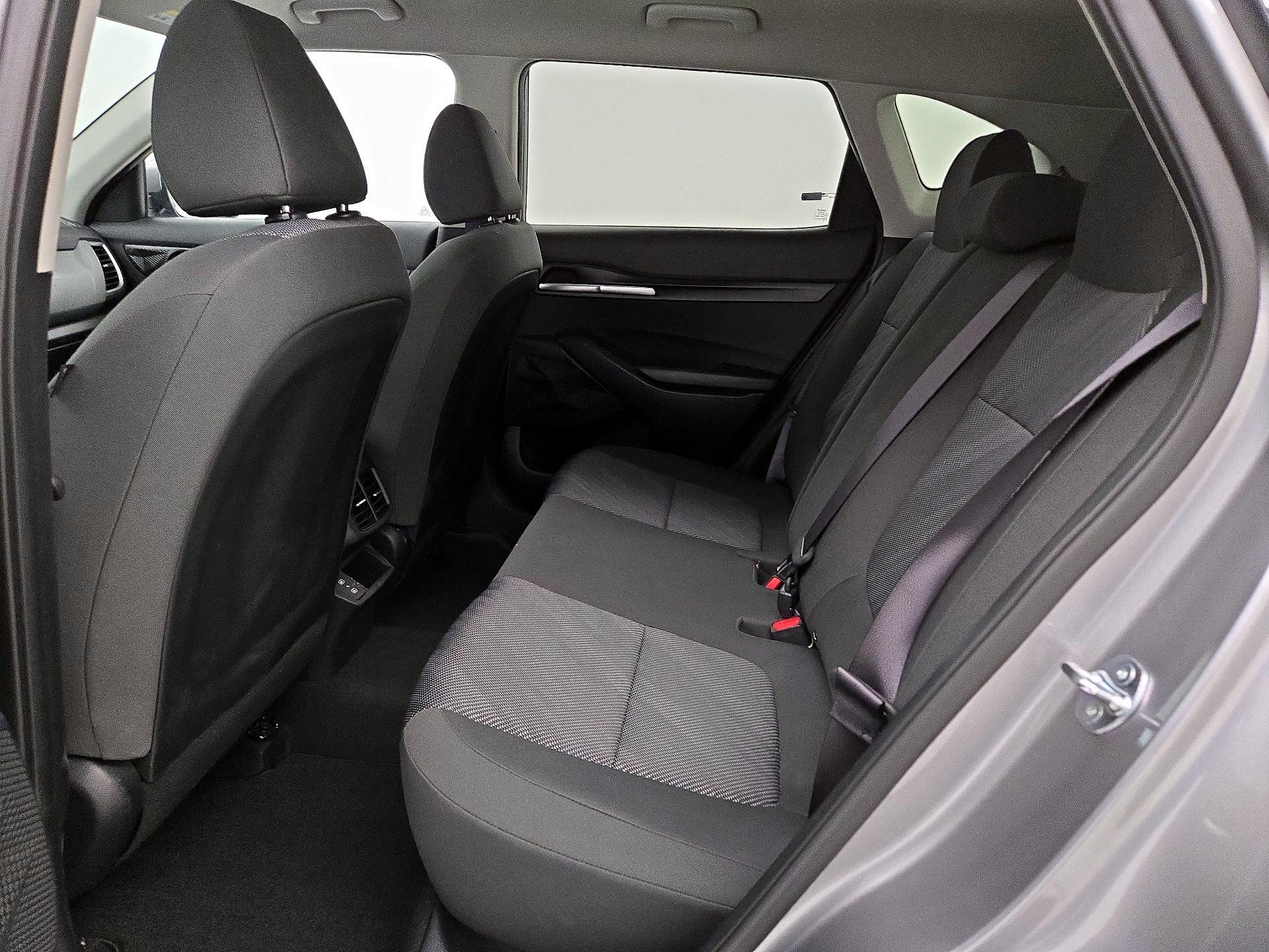 Thumbnail: 2024 Kia Seltos - 19