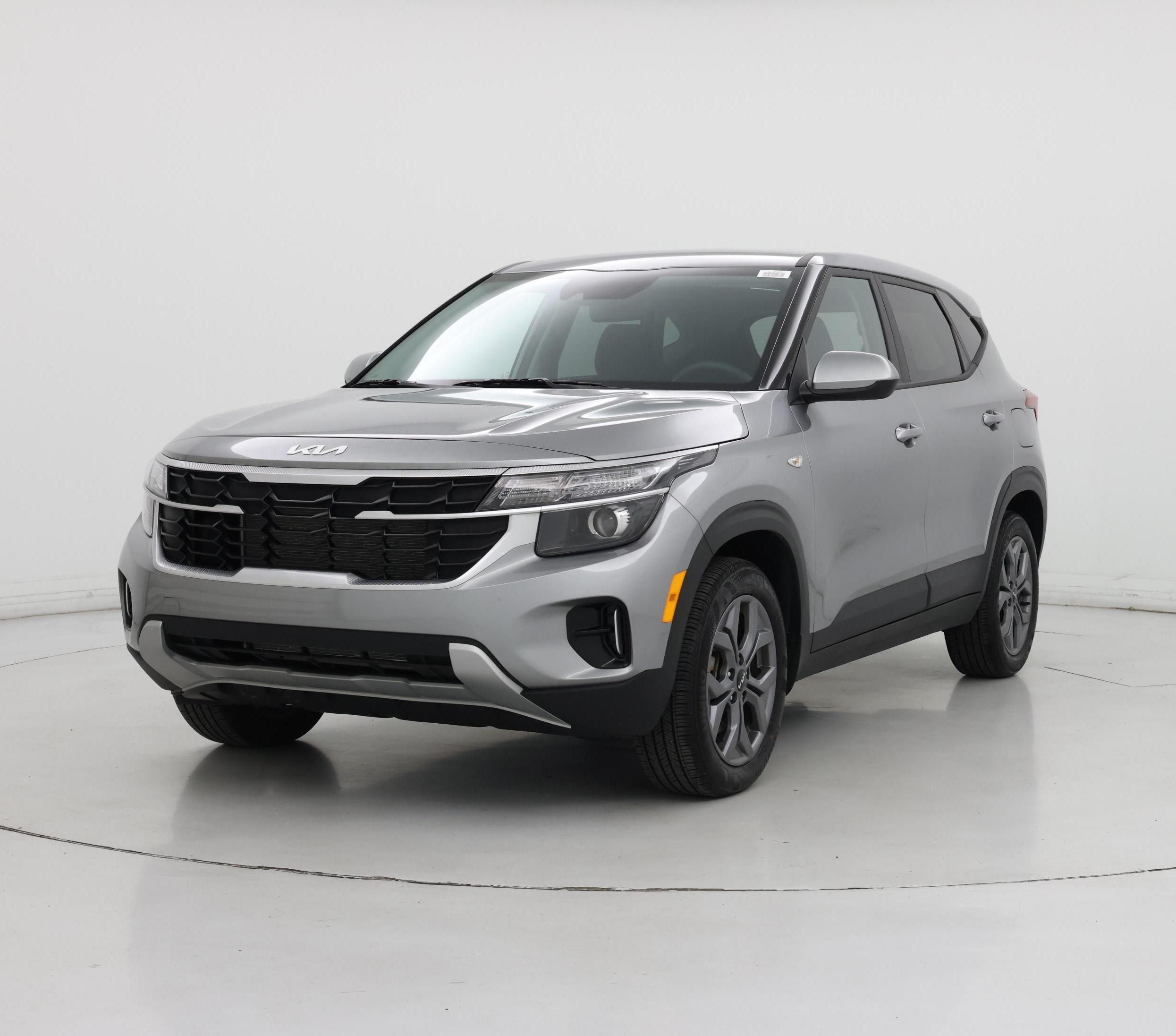 Thumbnail: 2024 Kia Seltos - 4