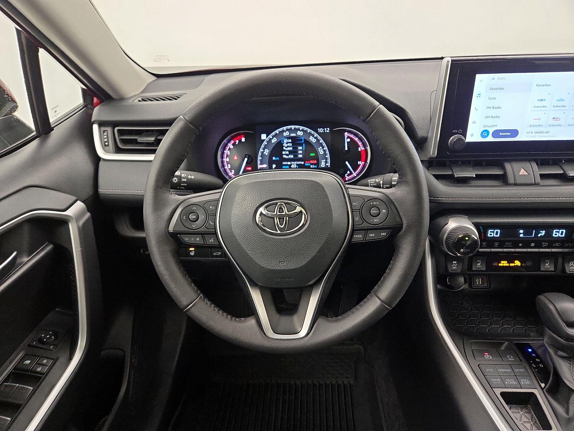 Thumbnail: 2023 Toyota RAV4 - 10