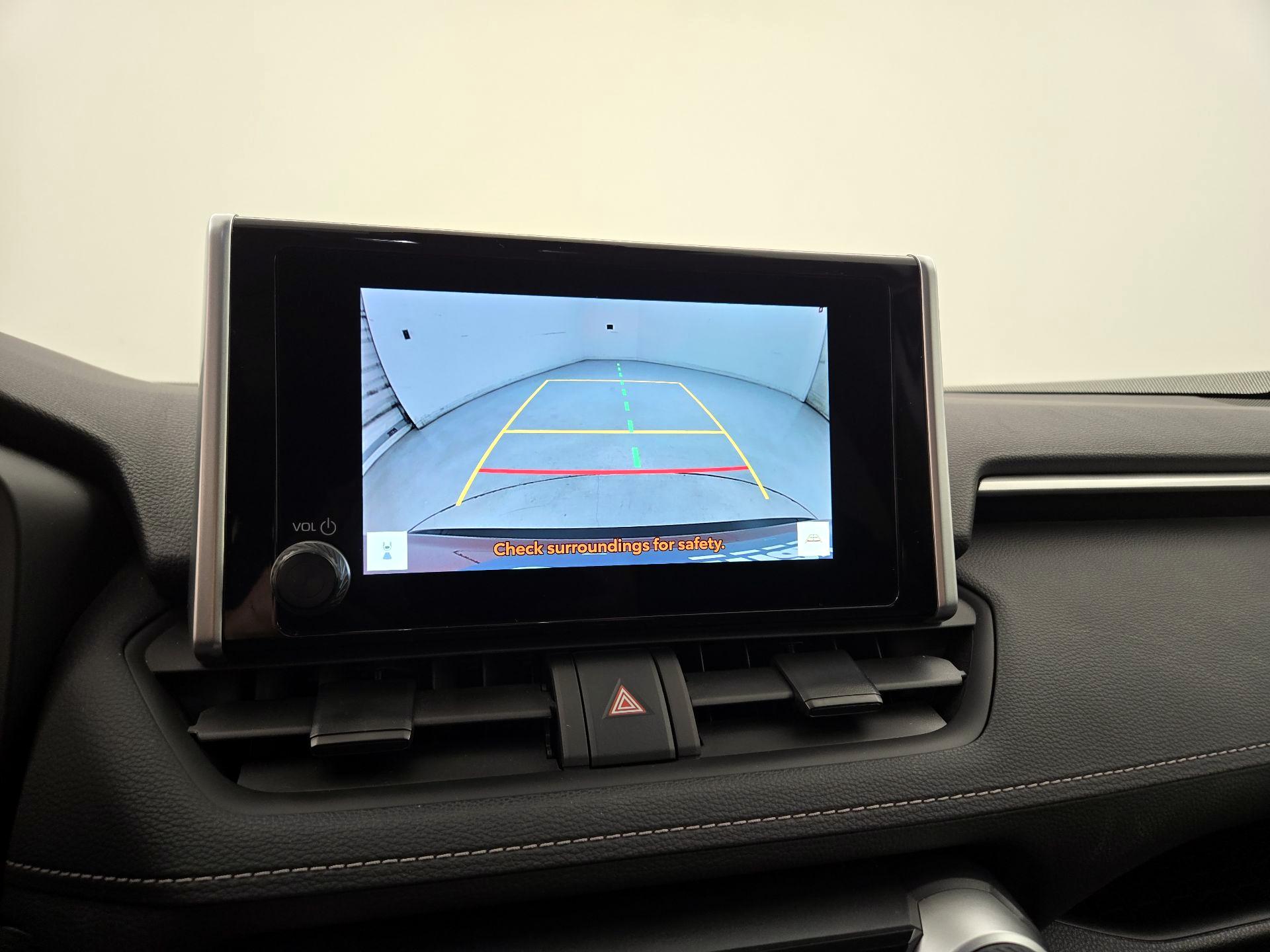 Thumbnail: 2023 Toyota RAV4 - 14