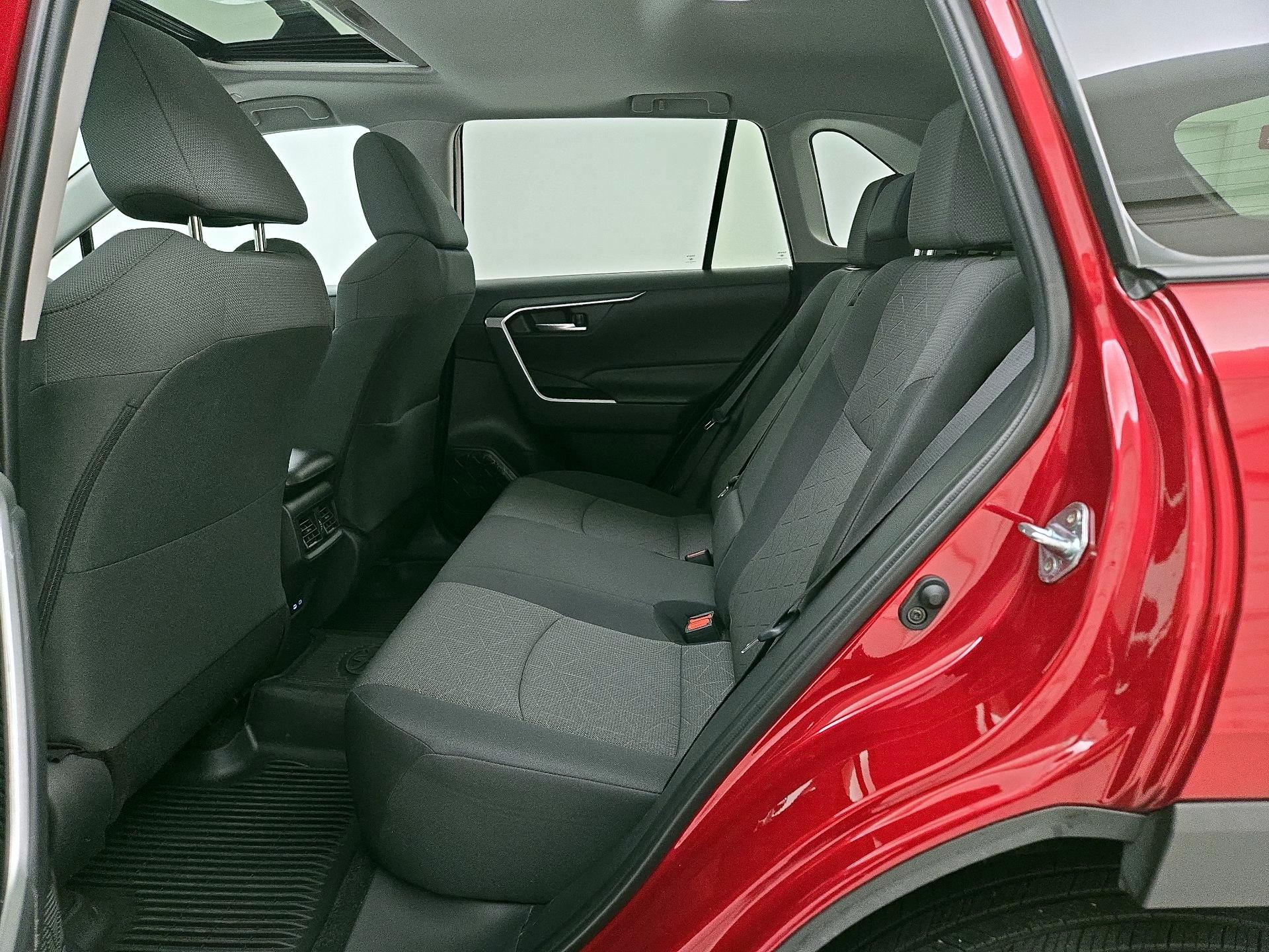 Thumbnail: 2023 Toyota RAV4 - 20