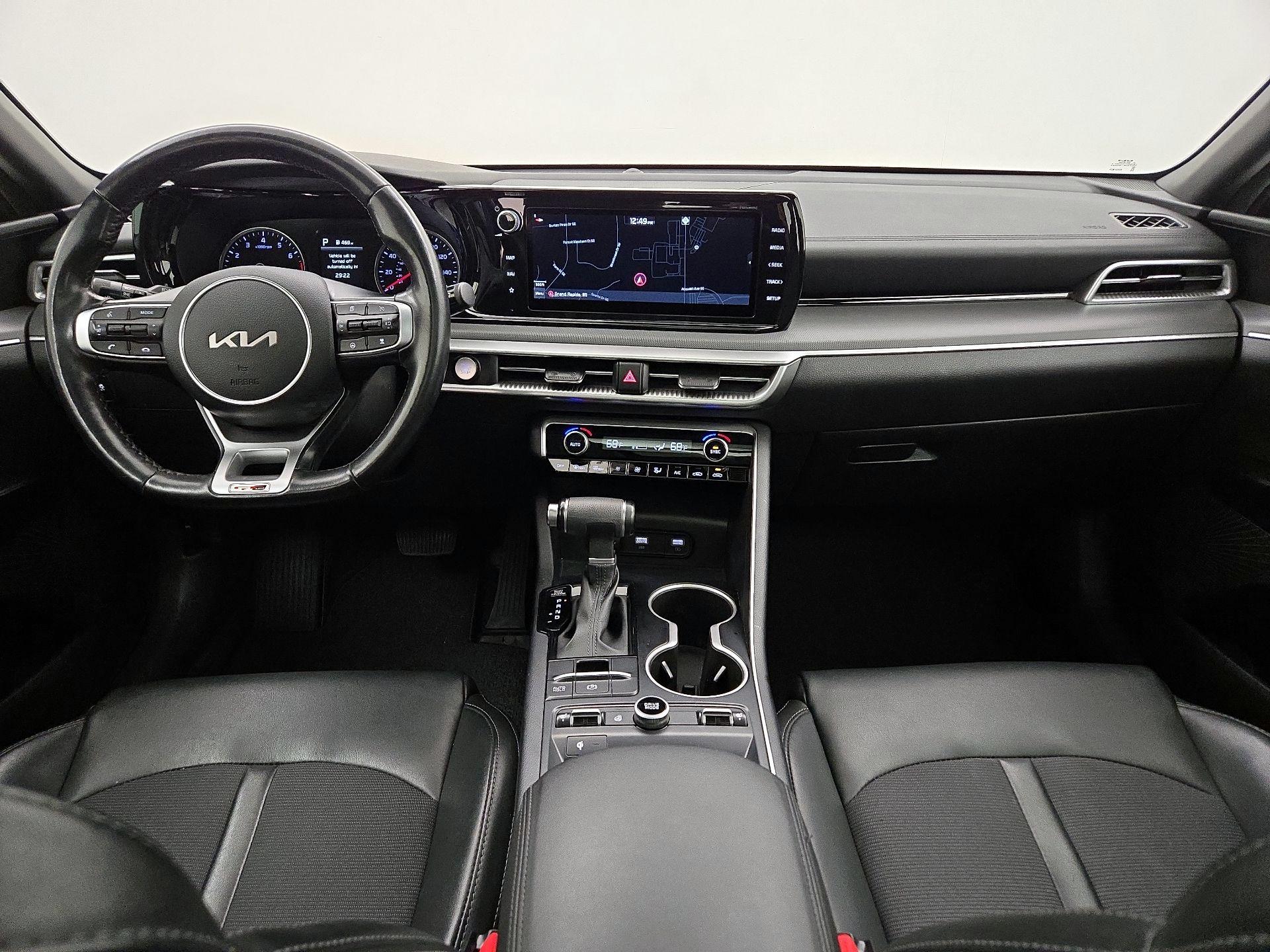 Thumbnail: 2022 Kia K5 - 9