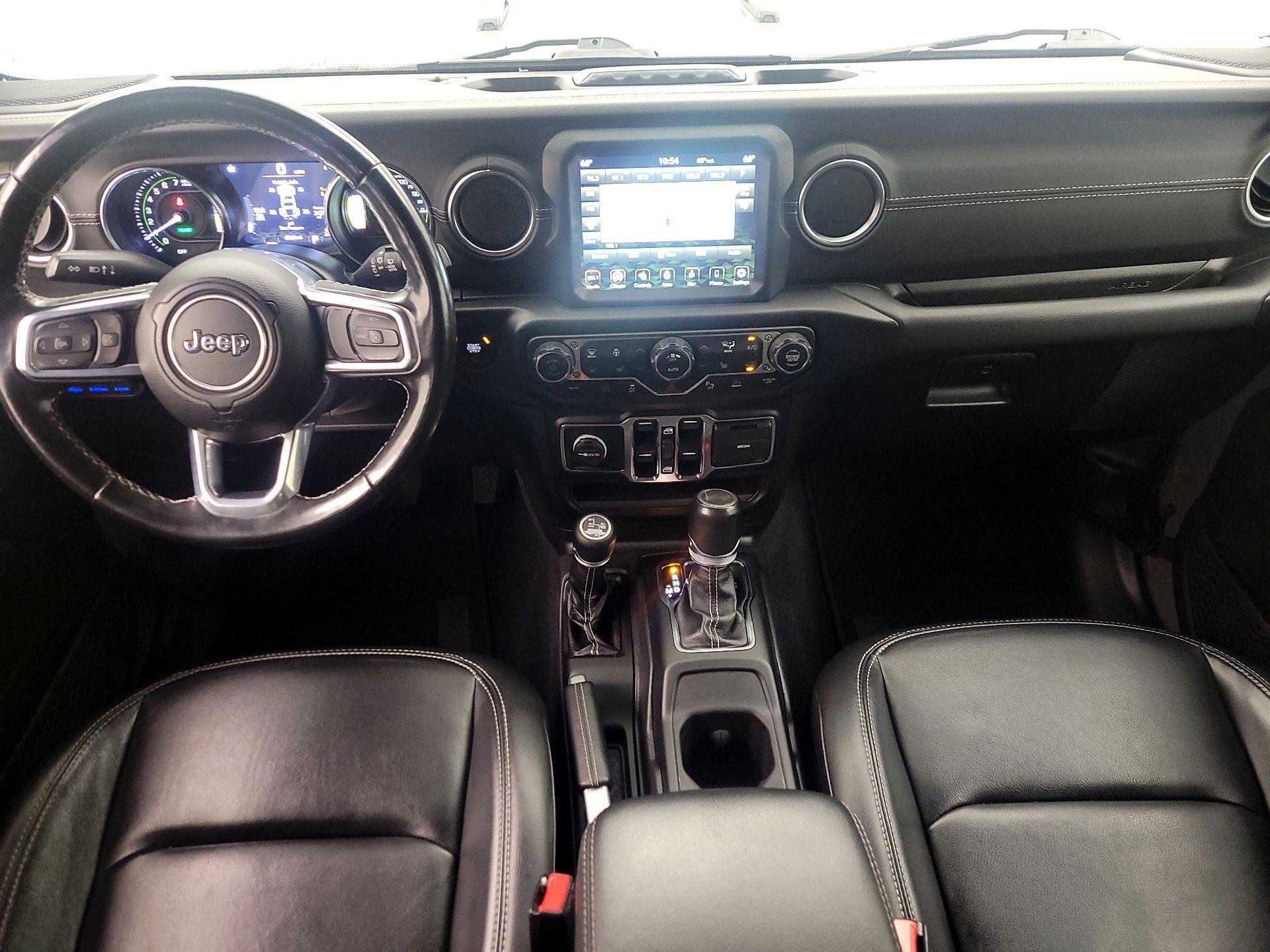 Thumbnail: 2022 Jeep Wrangler - 9