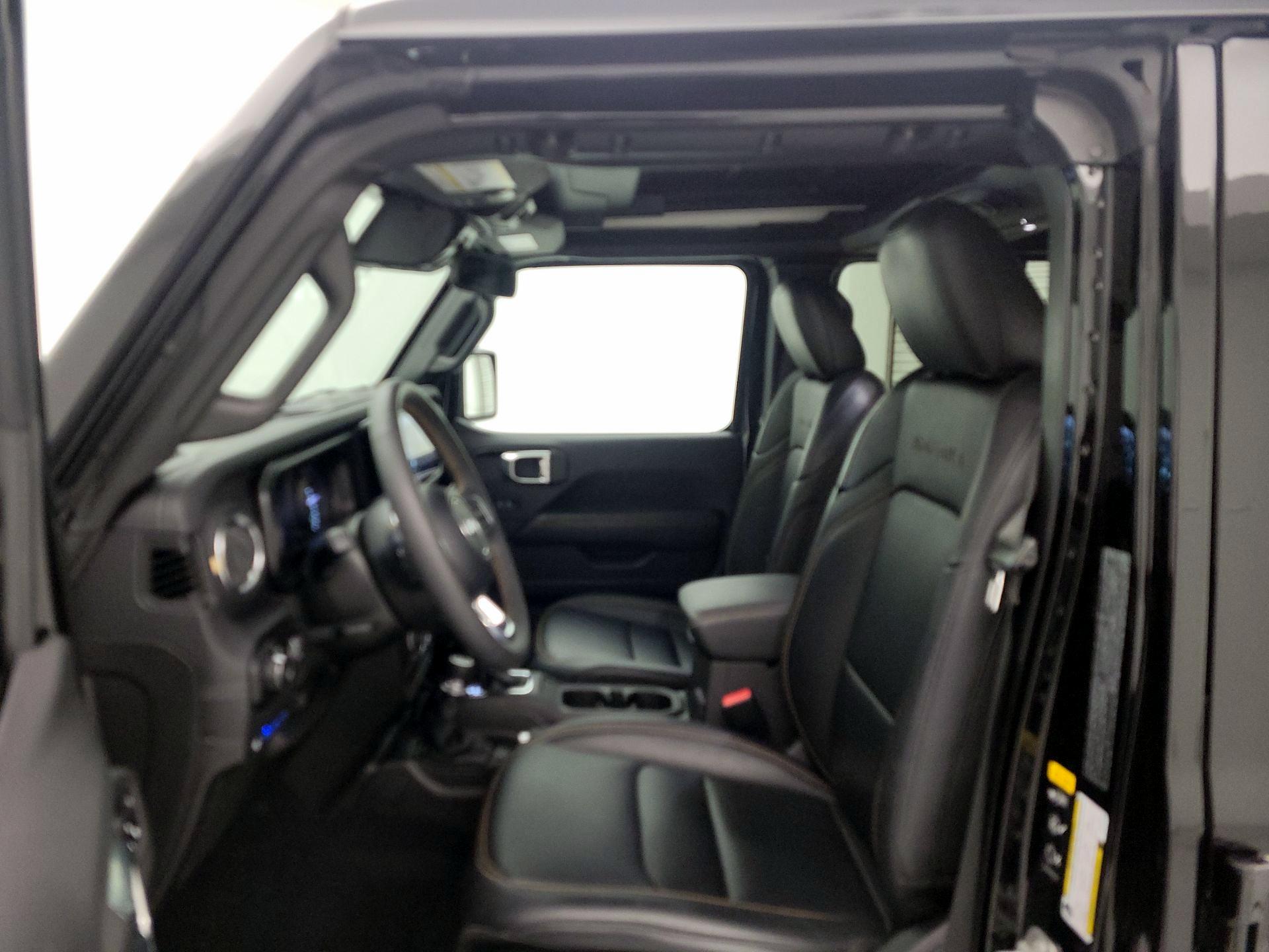 Thumbnail: 2024 Jeep Wrangler - 11