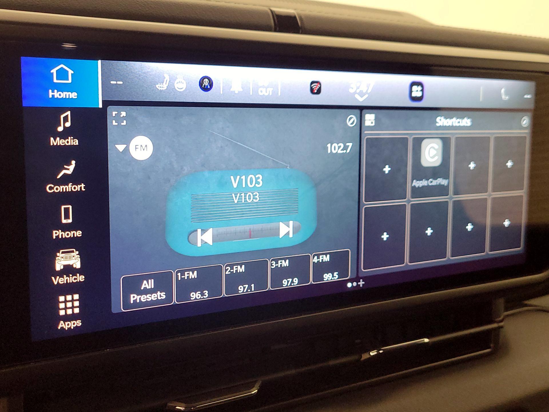 Thumbnail: 2024 Jeep Wrangler - 15