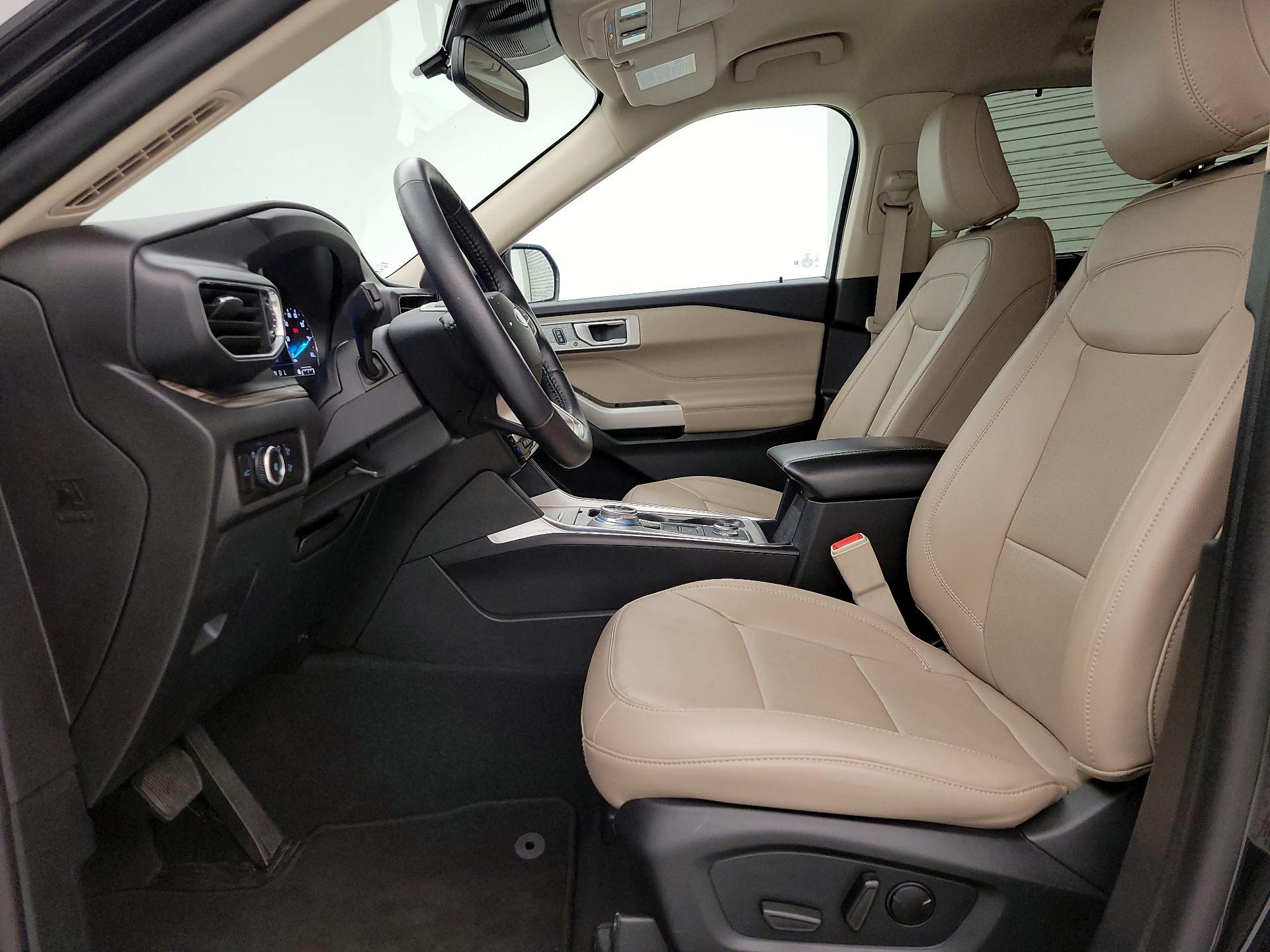 Thumbnail: 2023 Ford Explorer - 11