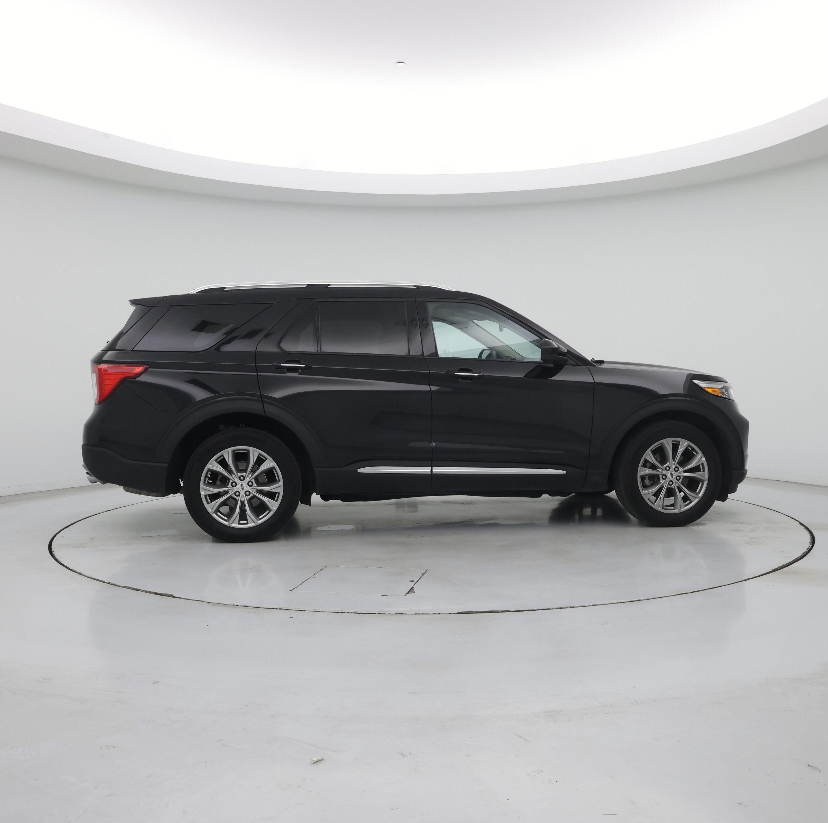 Thumbnail: 2023 Ford Explorer - 7