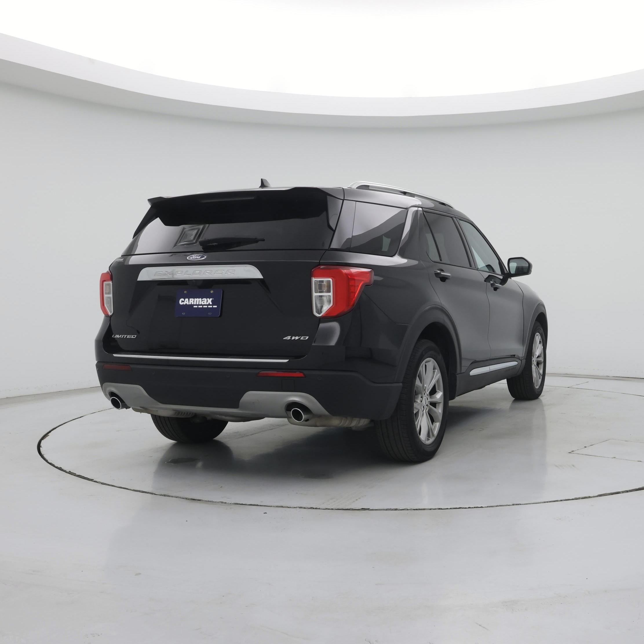 Thumbnail: 2023 Ford Explorer - 8