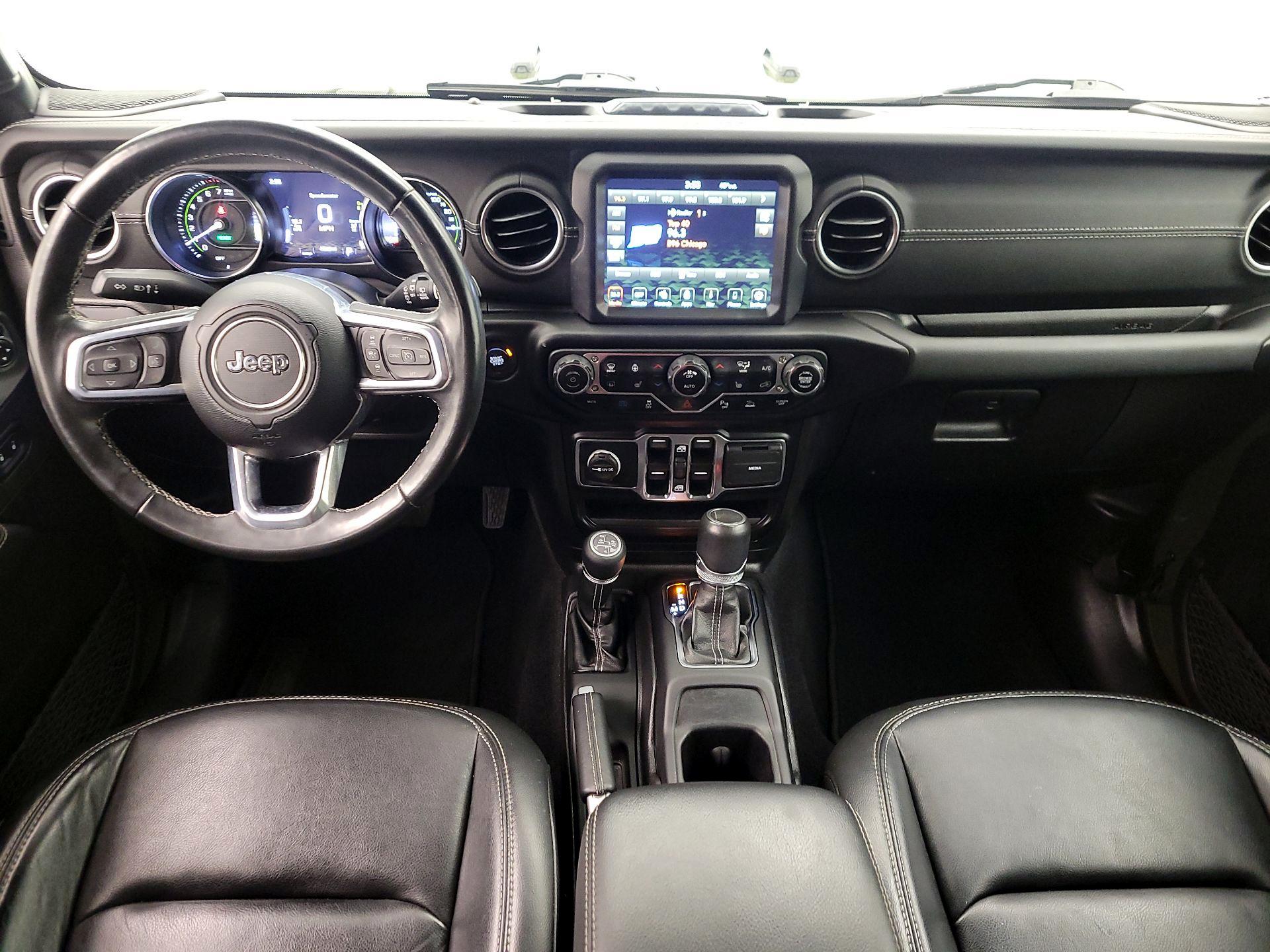 Thumbnail: 2022 Jeep Wrangler - 9