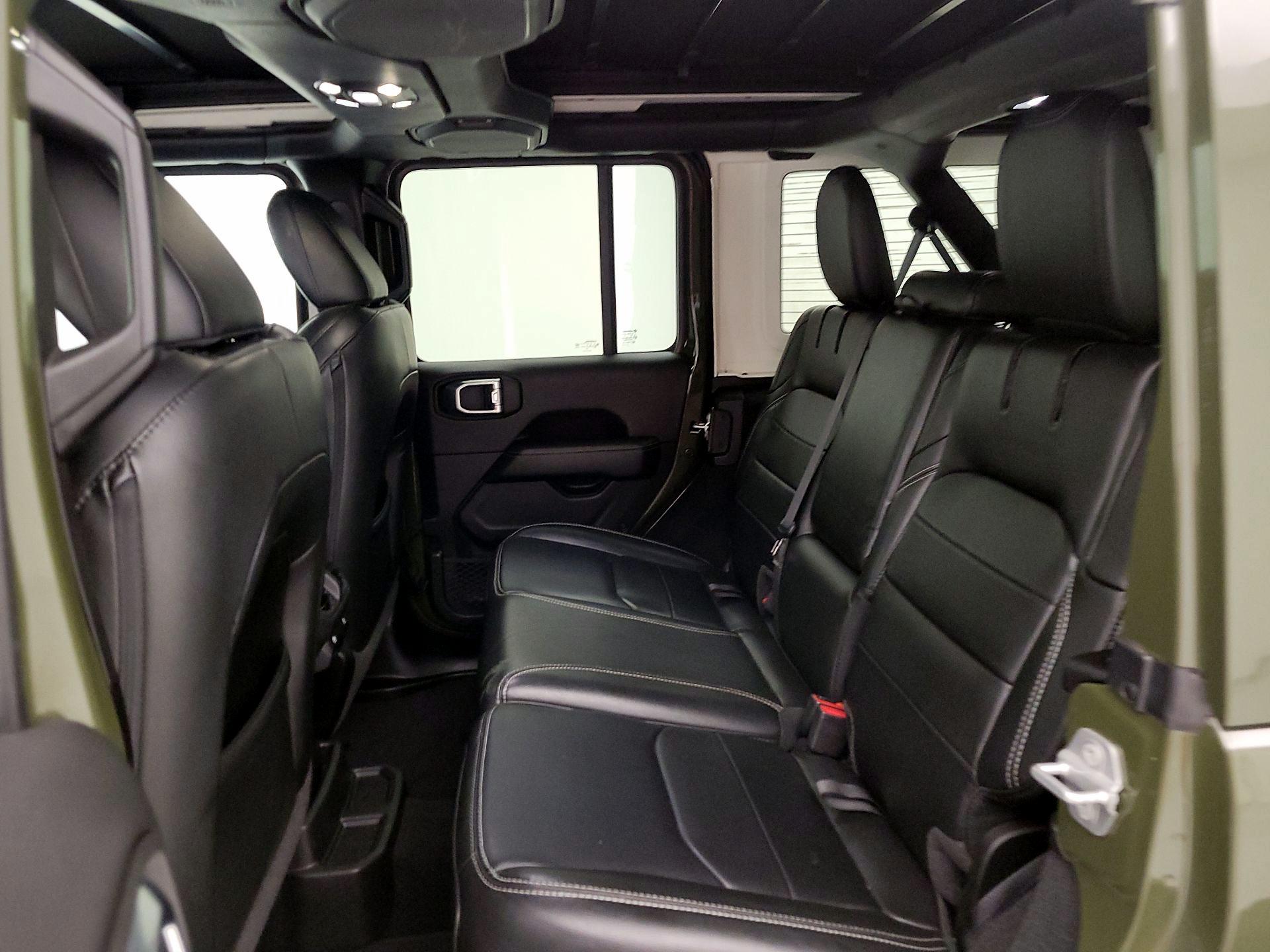 Thumbnail: 2022 Jeep Wrangler - 19