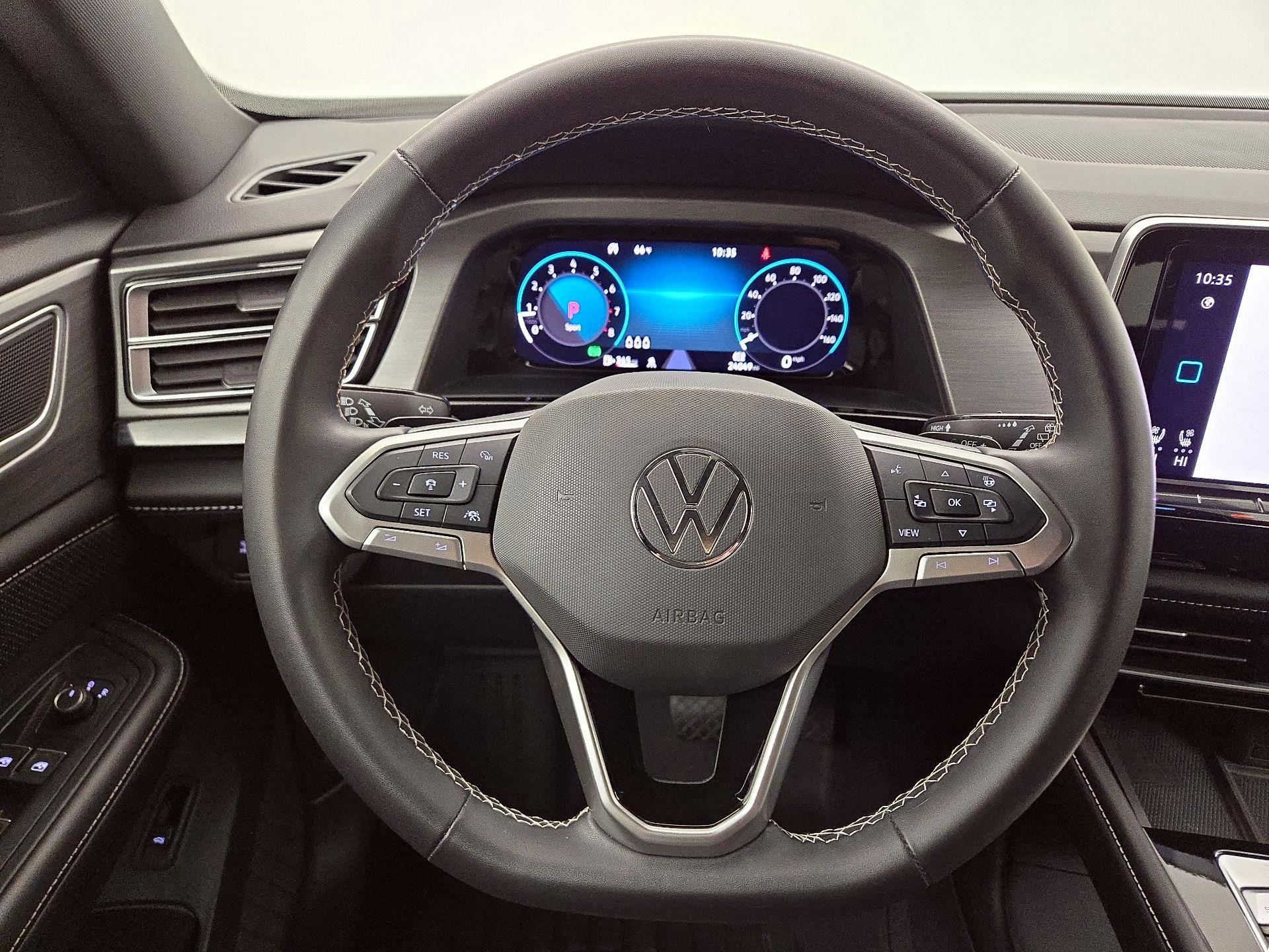 Thumbnail: 2024 Volkswagen Atlas - 10