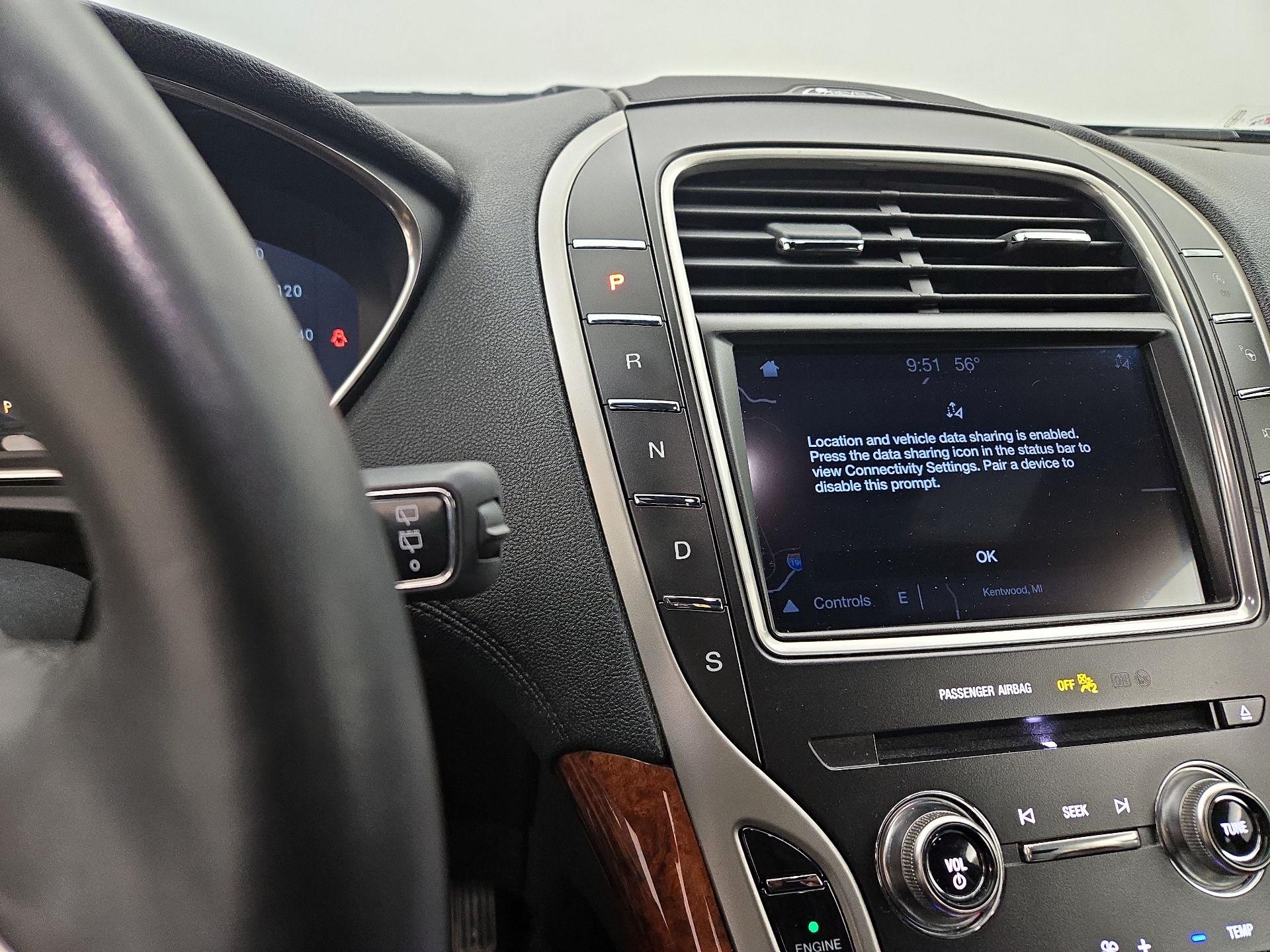 Thumbnail: 2019 Lincoln Nautilus - 18