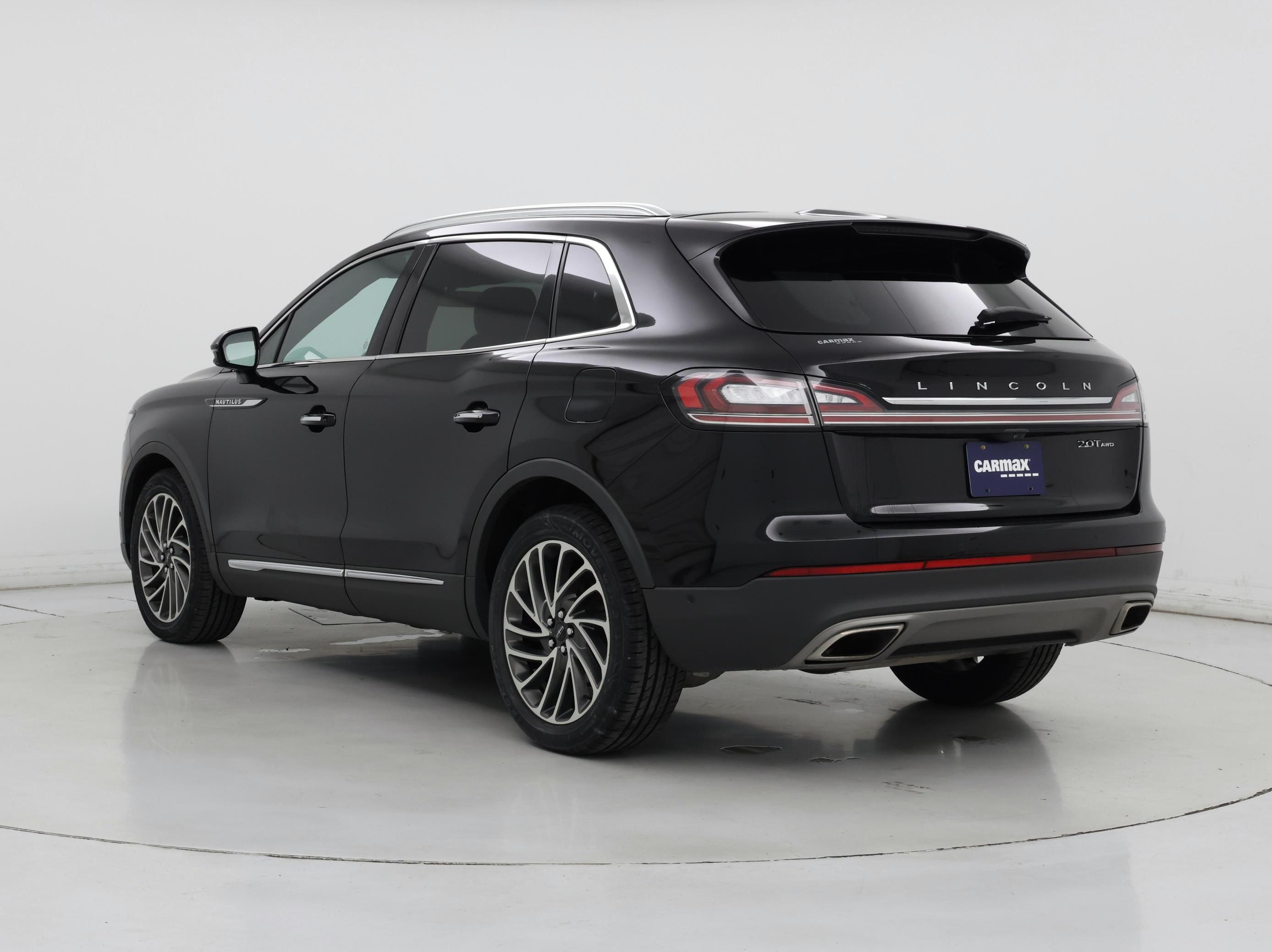 Thumbnail: 2019 Lincoln Nautilus - 2