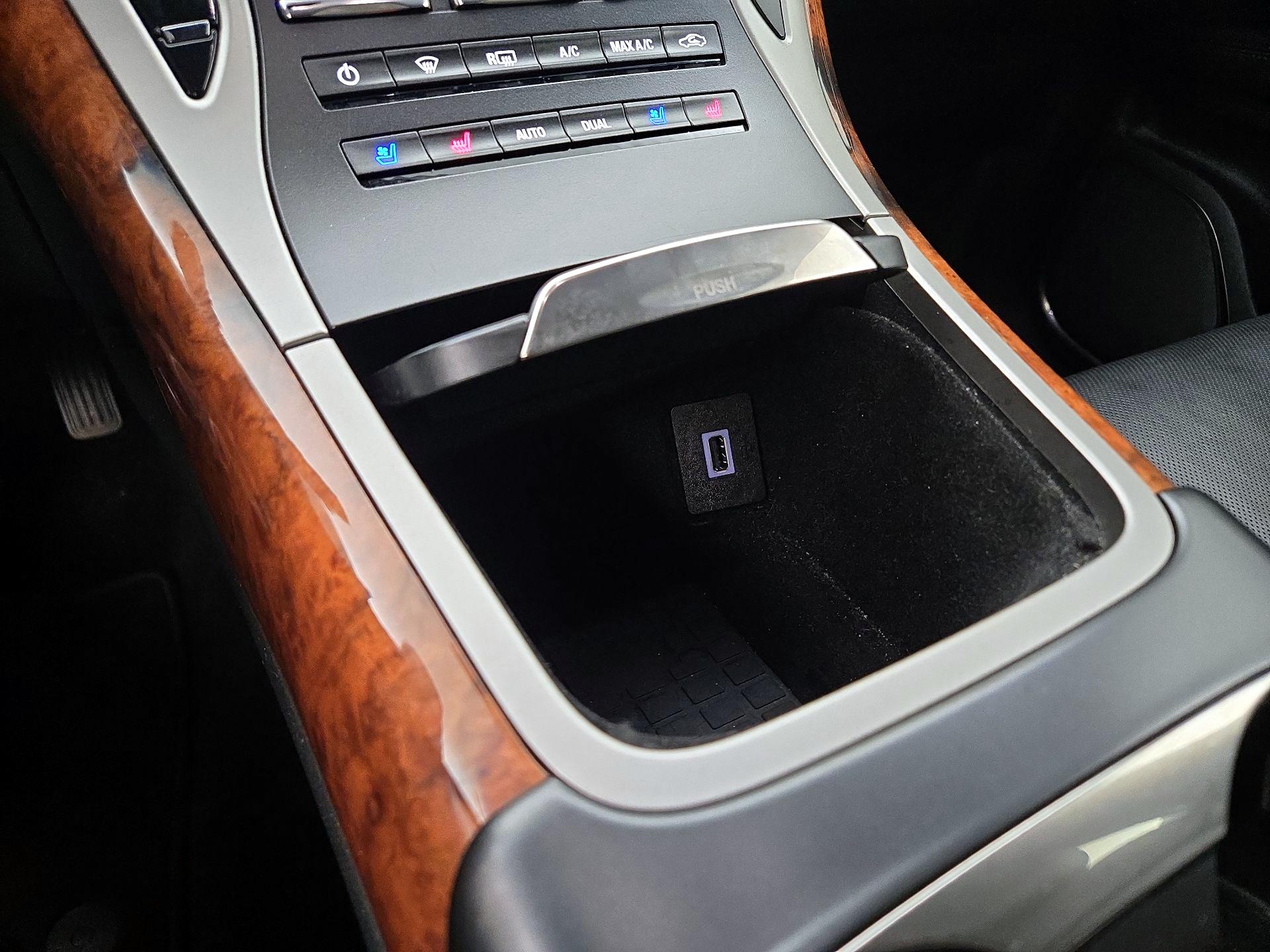 Thumbnail: 2019 Lincoln Nautilus - 19