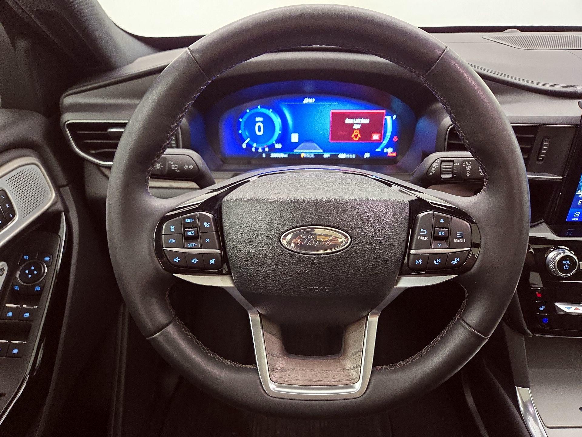 Thumbnail: 2023 Ford Explorer - 10