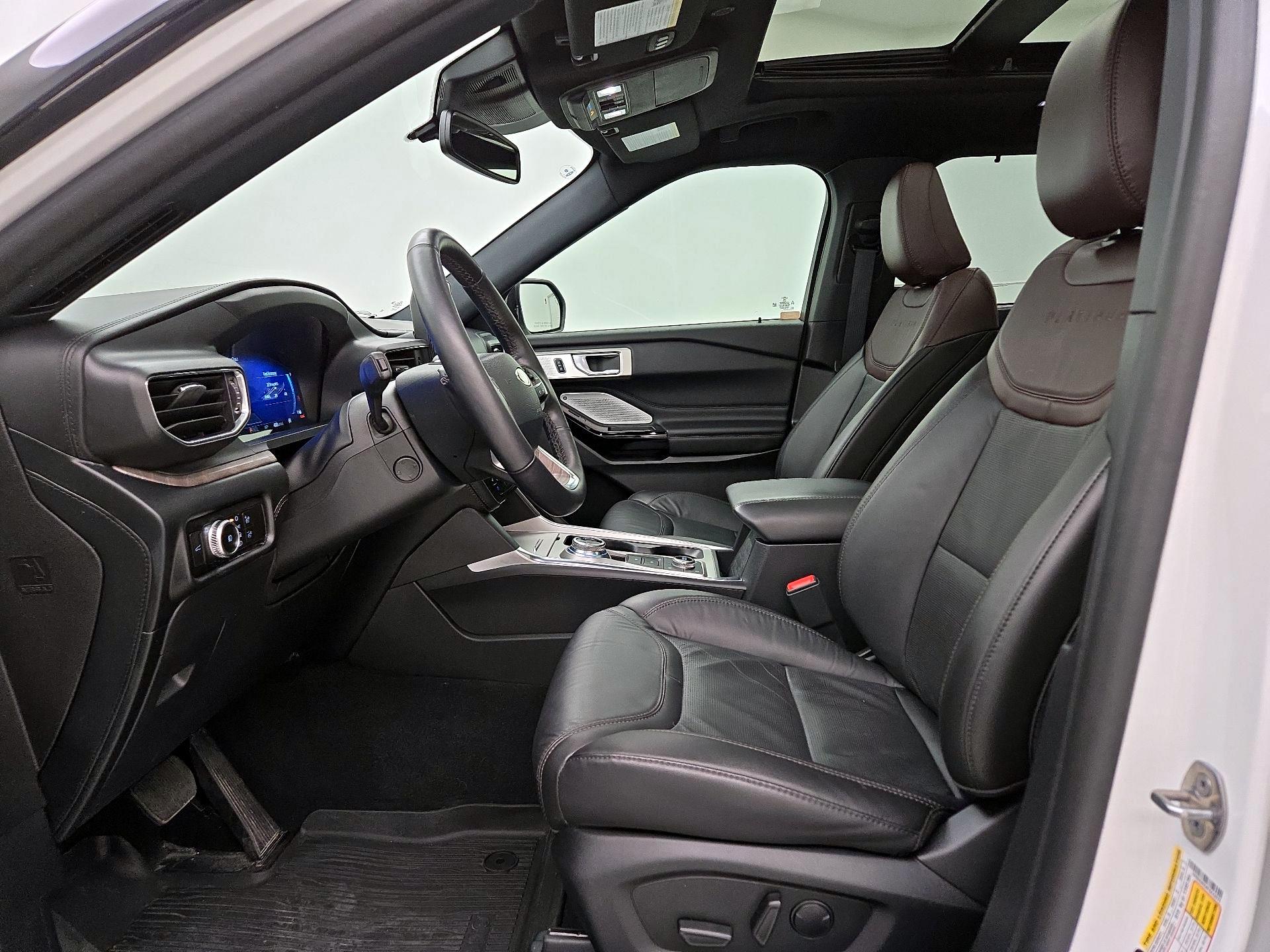 Thumbnail: 2023 Ford Explorer - 11