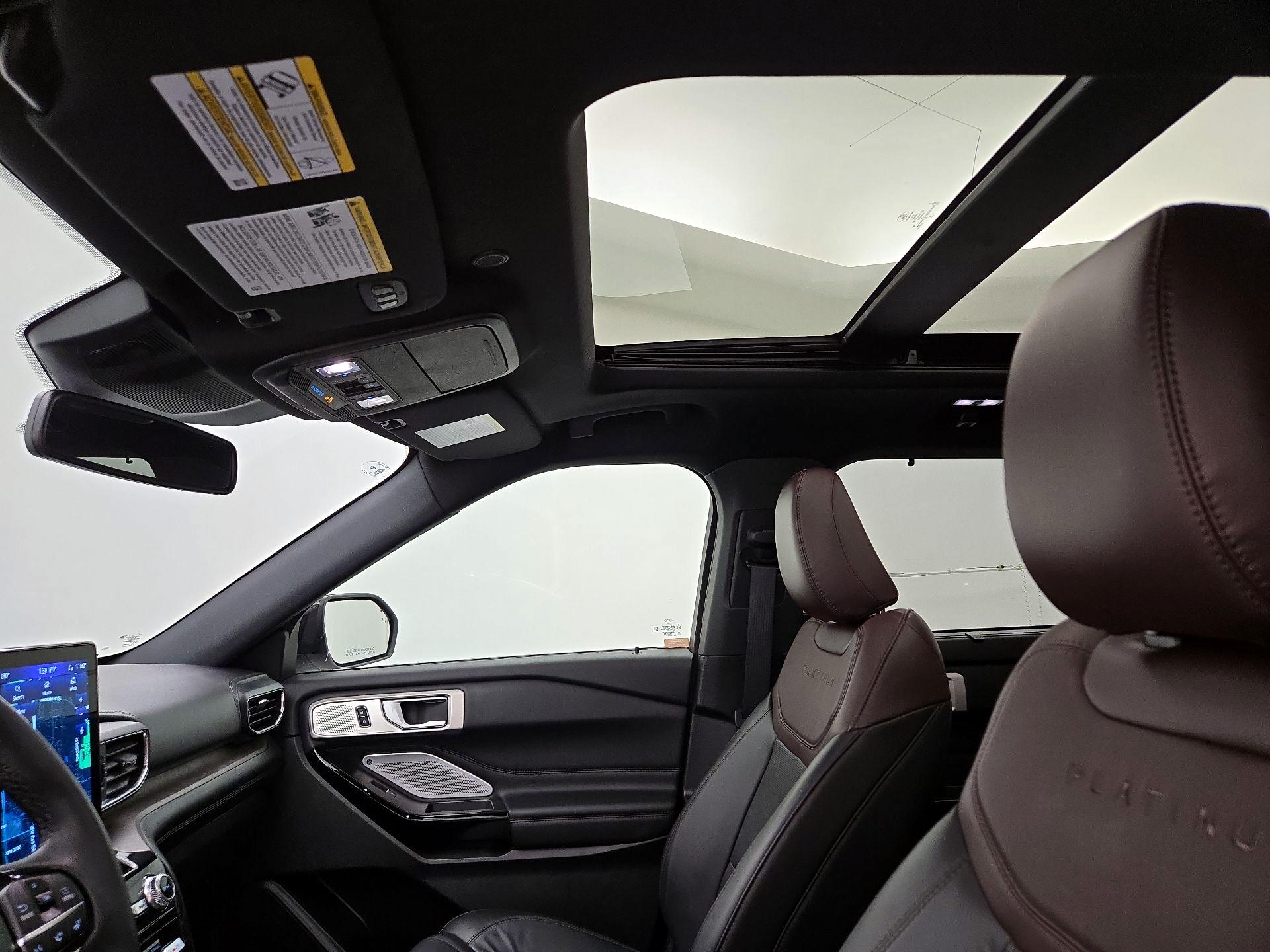 Thumbnail: 2023 Ford Explorer - 20