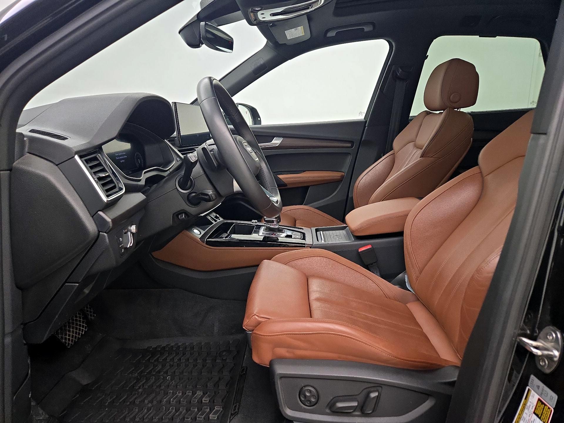 Thumbnail: 2023 Audi Q5 - 11