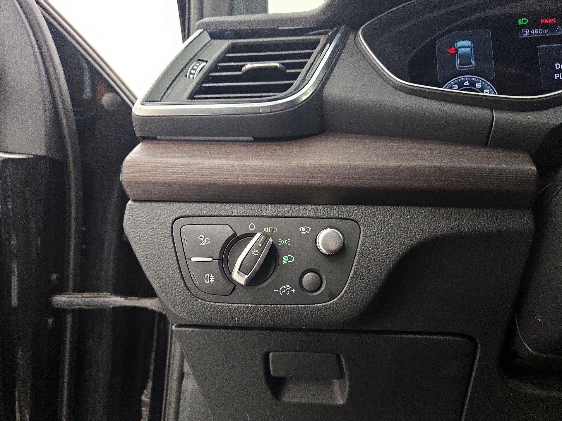 Thumbnail: 2023 Audi Q5 - 13