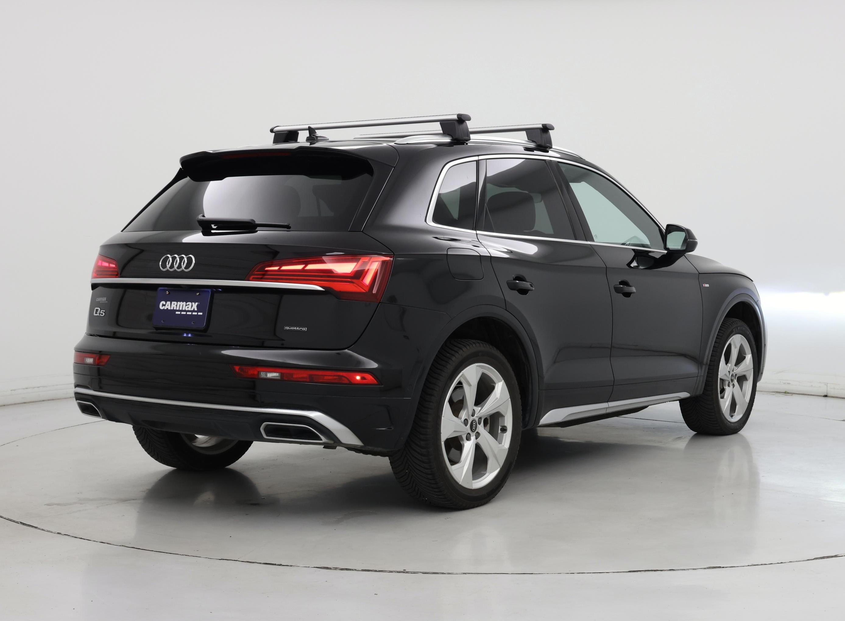 Thumbnail: 2023 Audi Q5 - 8