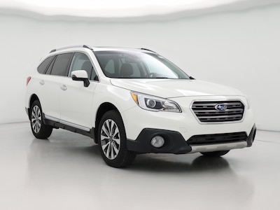 White 2017 Subaru Outback 3.6R Touring
