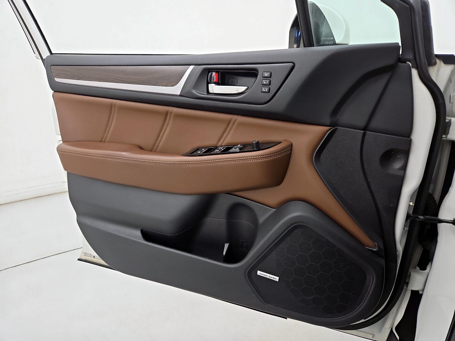 Thumbnail: 2017 Subaru Outback - 12