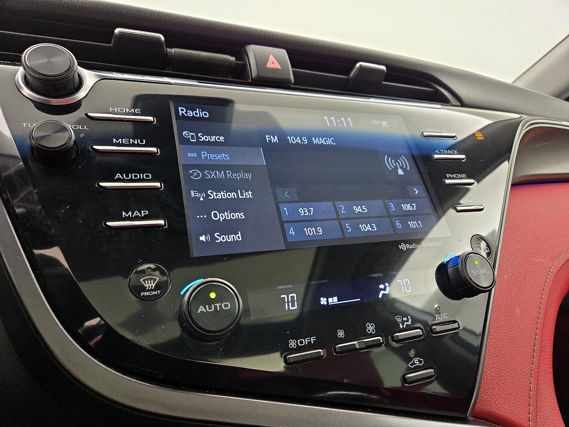 Thumbnail: 2019 Toyota Camry - 15