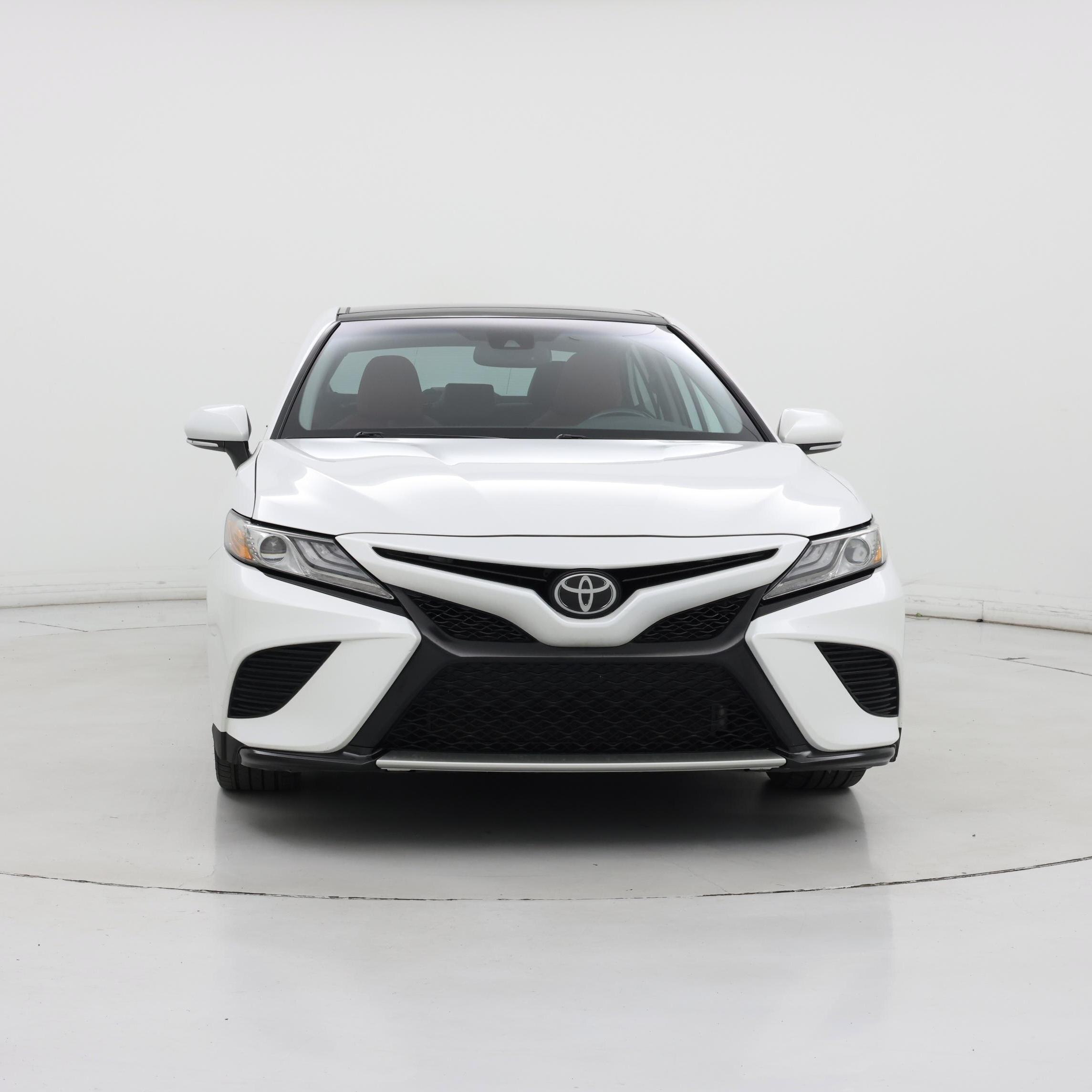 Thumbnail: 2019 Toyota Camry - 5