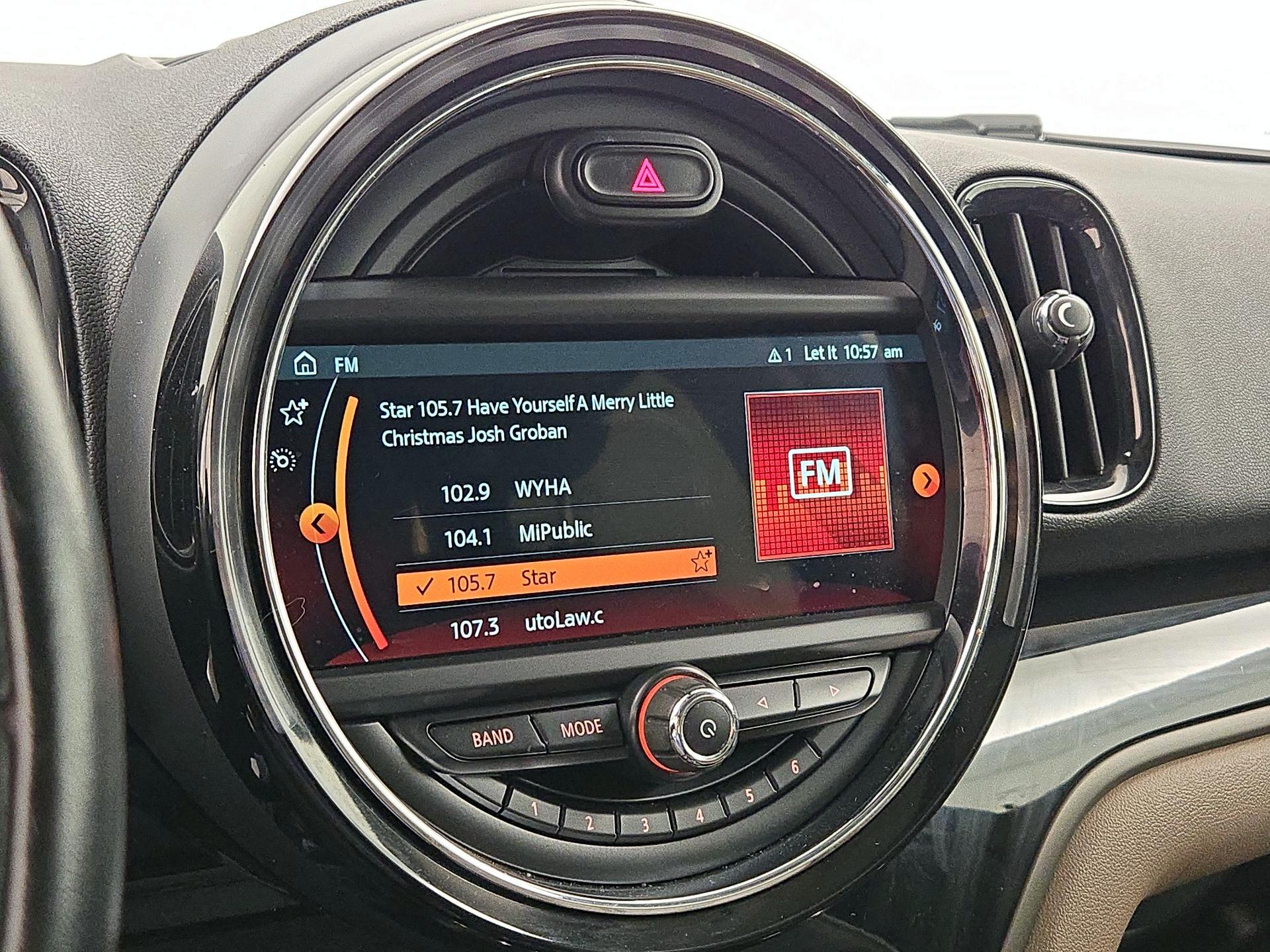 Thumbnail: 2017 MINI Cooper Countryman - 16