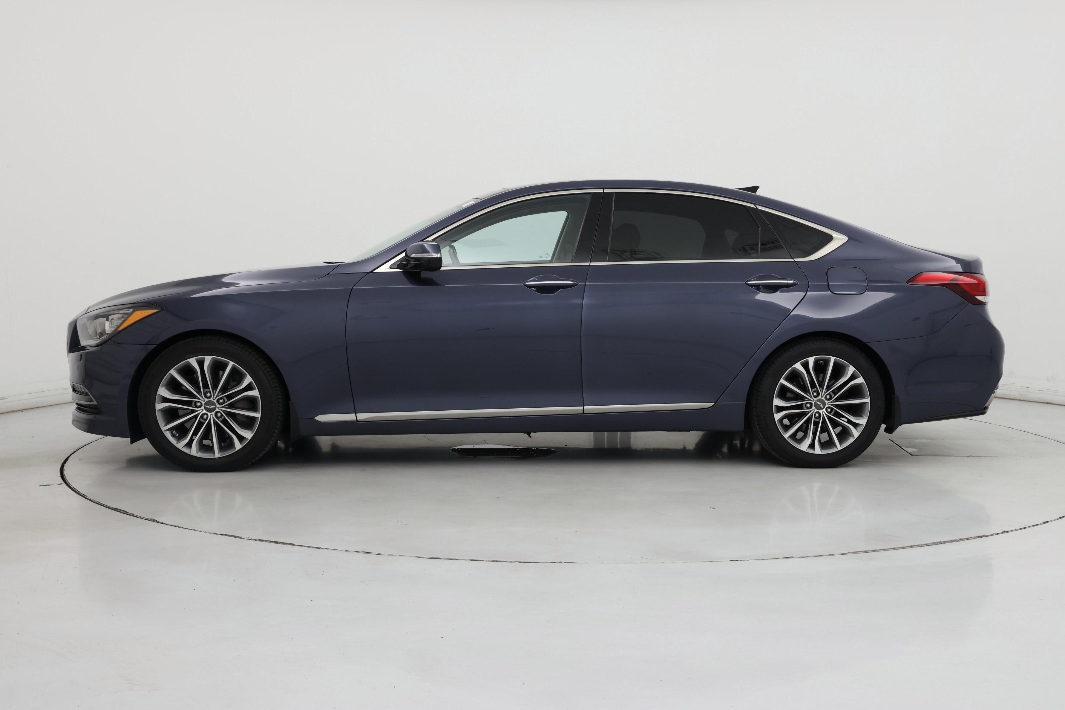 Thumbnail: 2015 Hyundai Genesis - 3