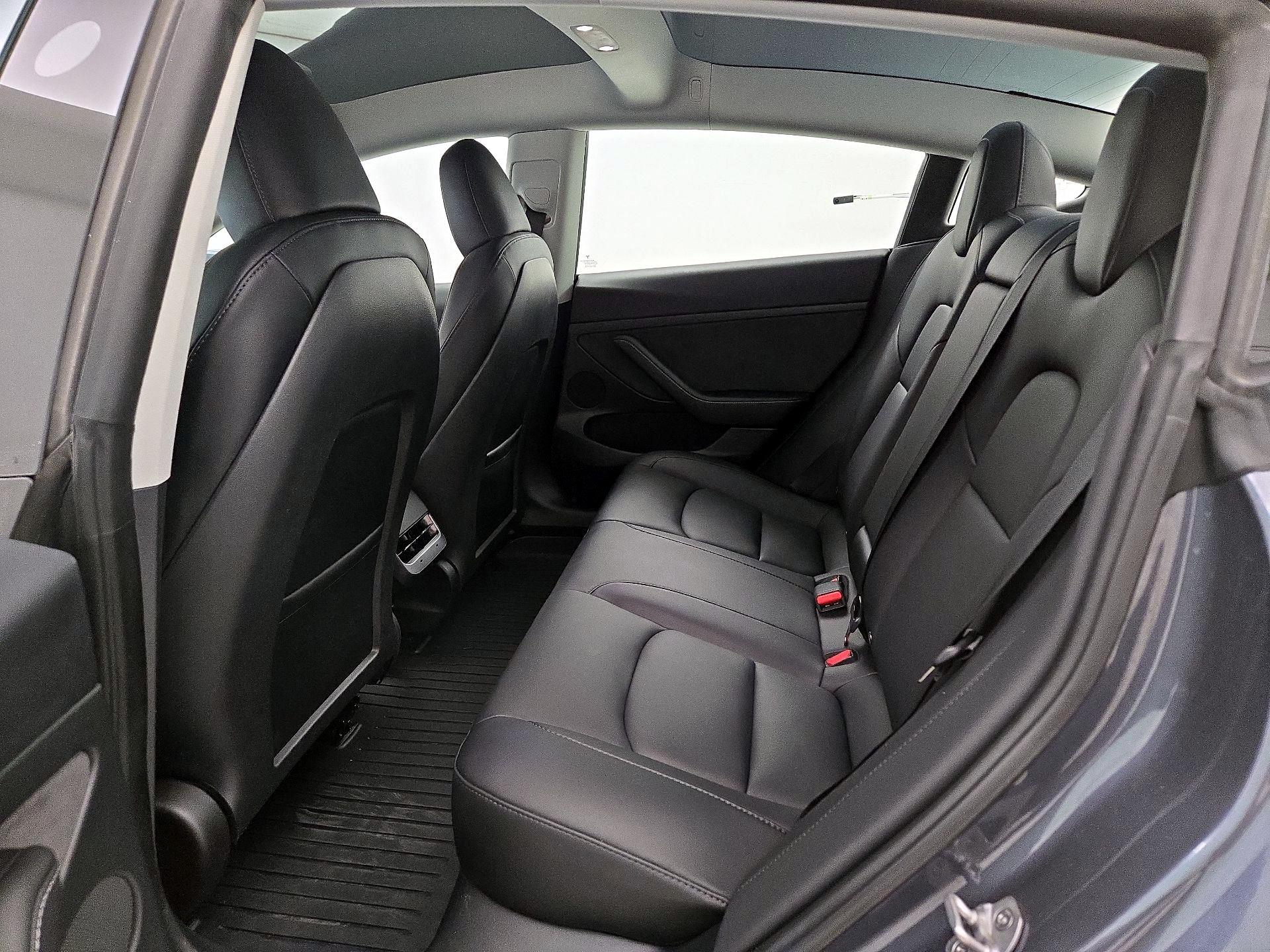 Thumbnail: 2023 Tesla Model 3 - 20