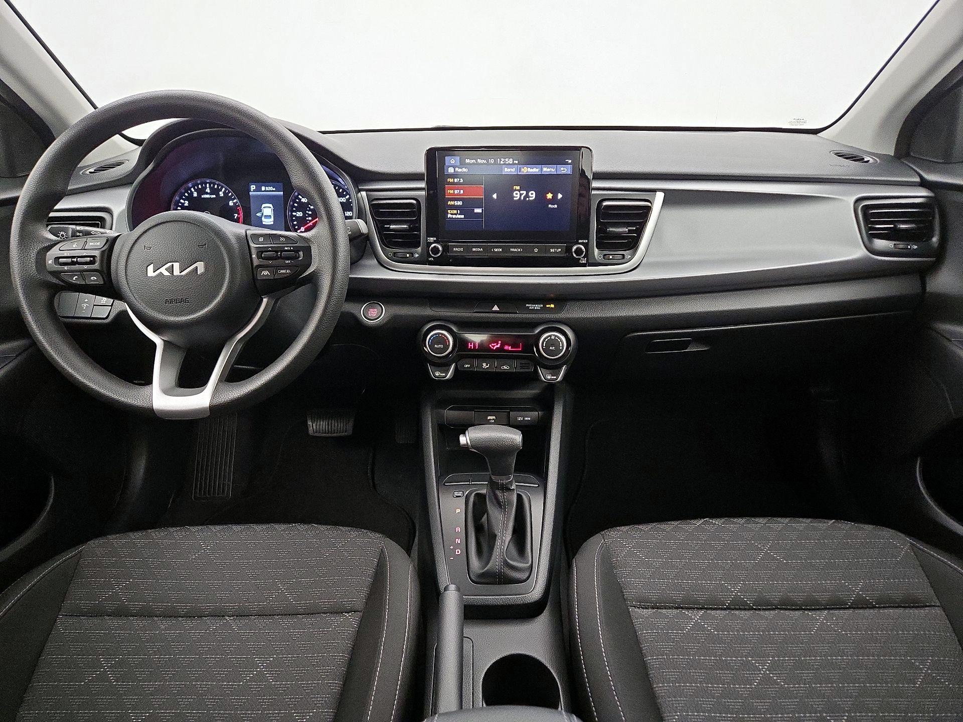 Thumbnail: 2023 Kia Rio - 9