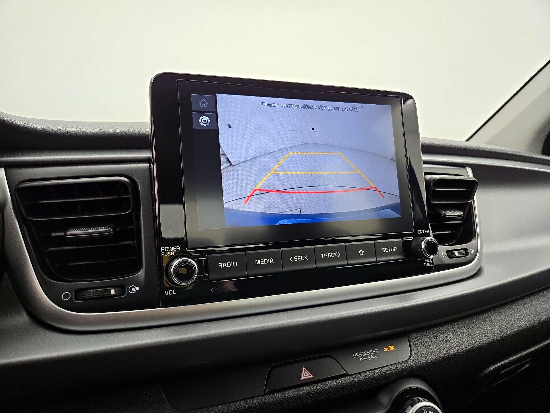 Thumbnail: 2023 Kia Rio - 14