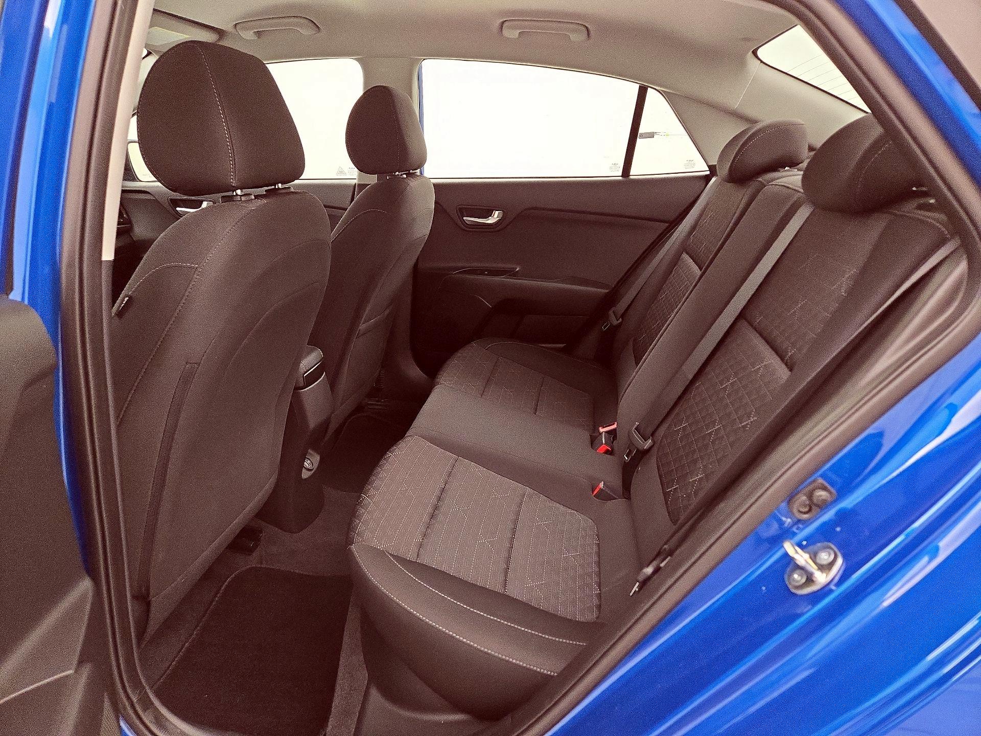 Thumbnail: 2023 Kia Rio - 19