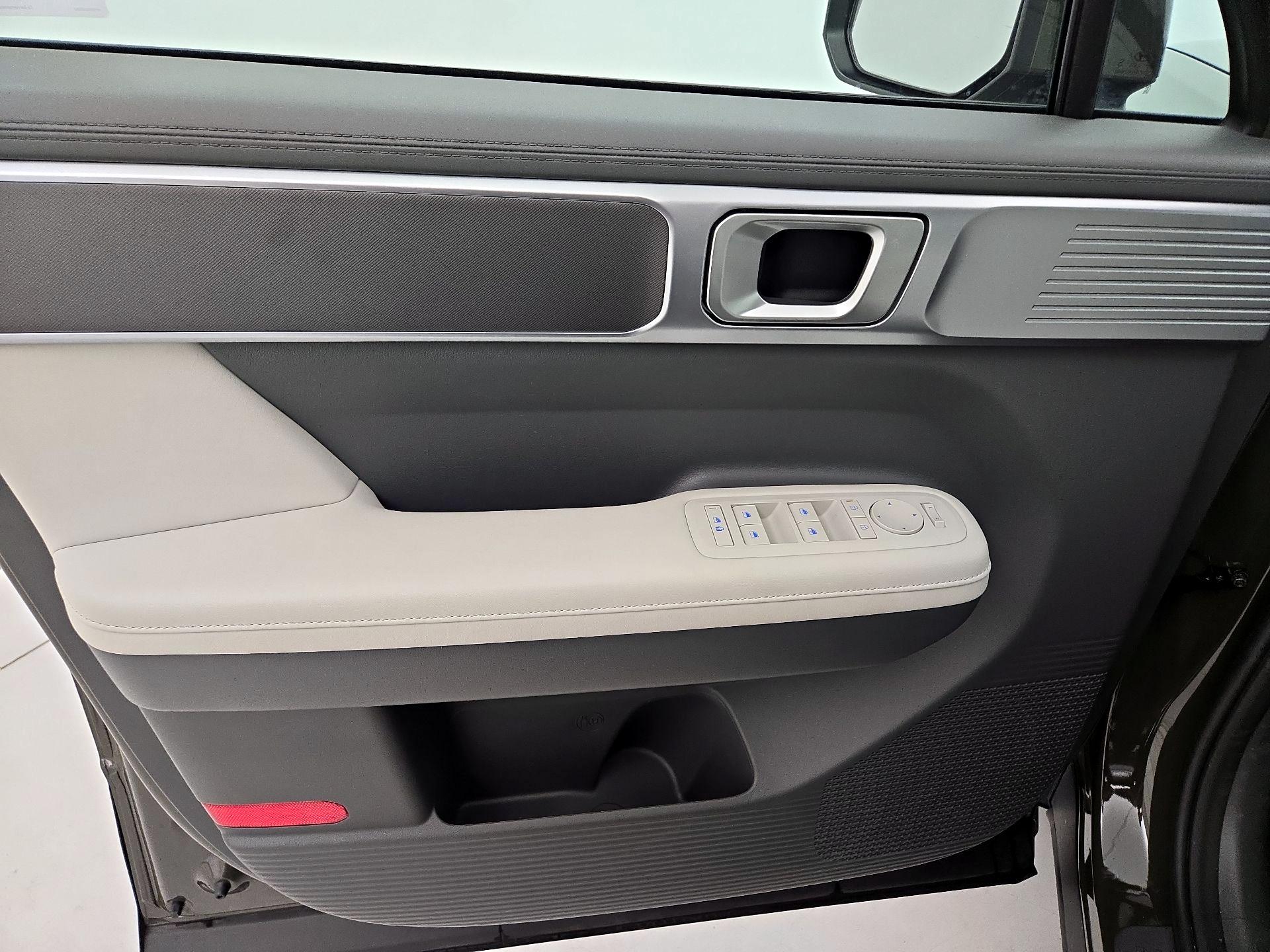 Thumbnail: 2025 Hyundai Santa Fe - 12