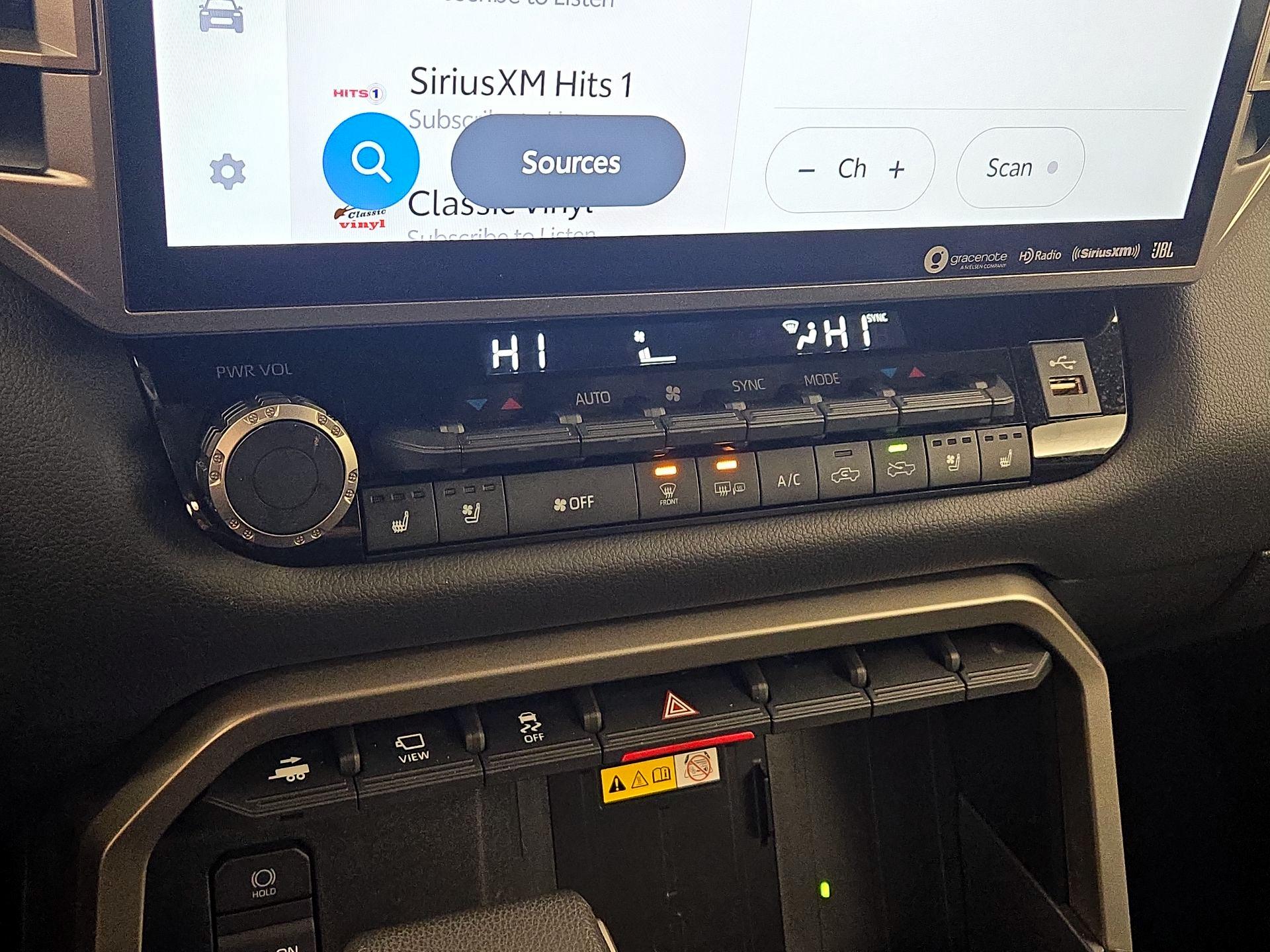 Thumbnail: 2023 Toyota Tundra - 16