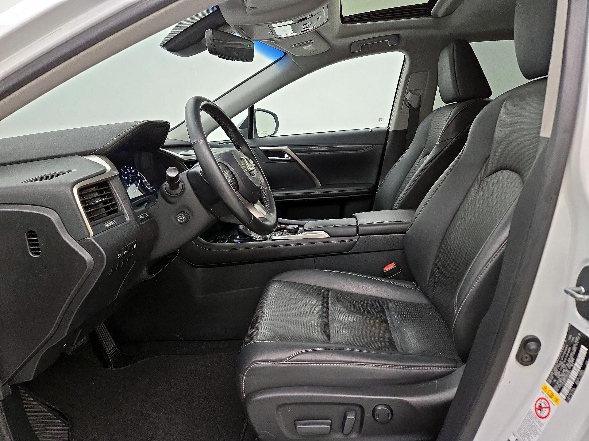 Thumbnail: 2018 Lexus RX - 11