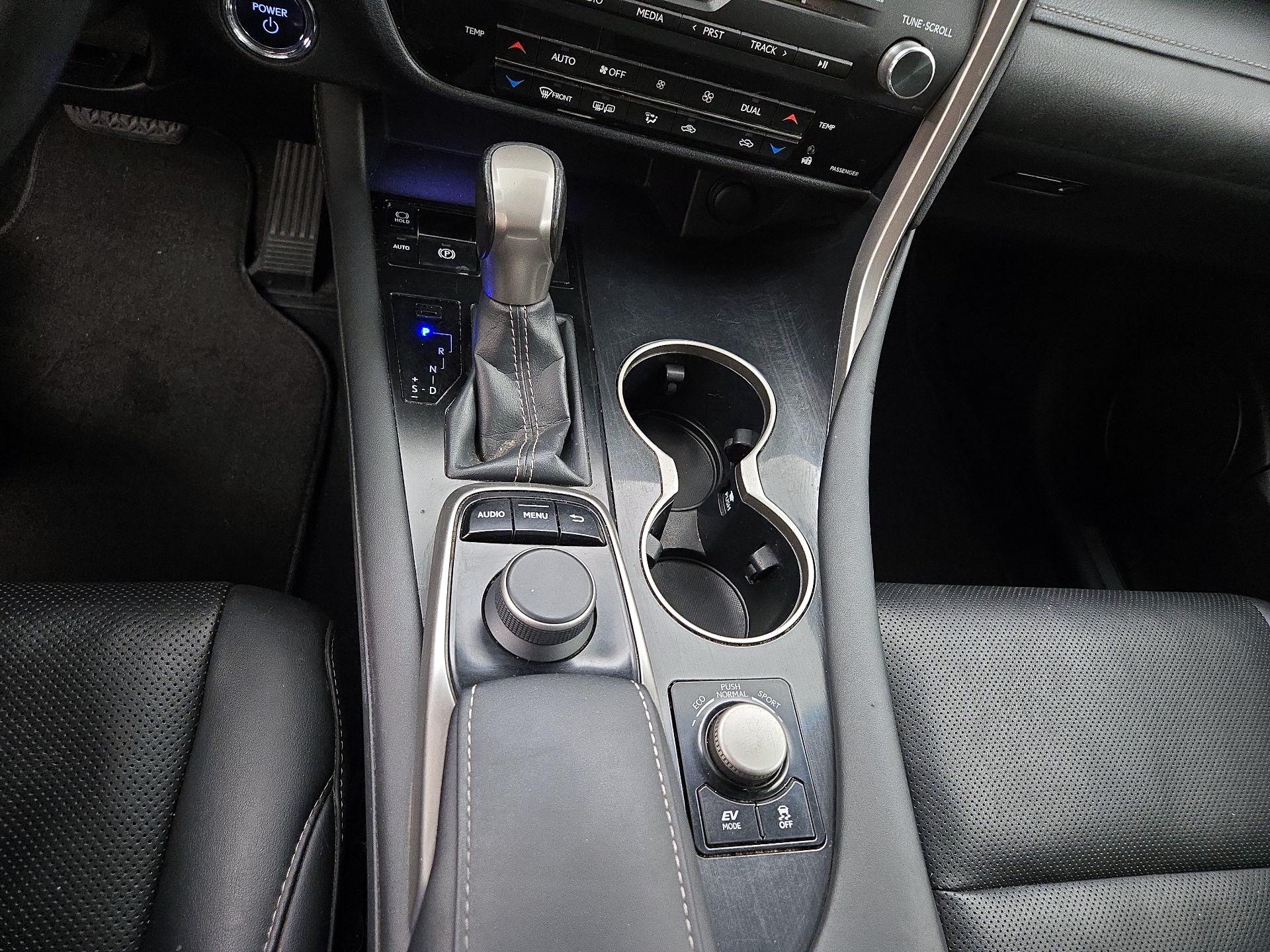 Thumbnail: 2018 Lexus RX - 17