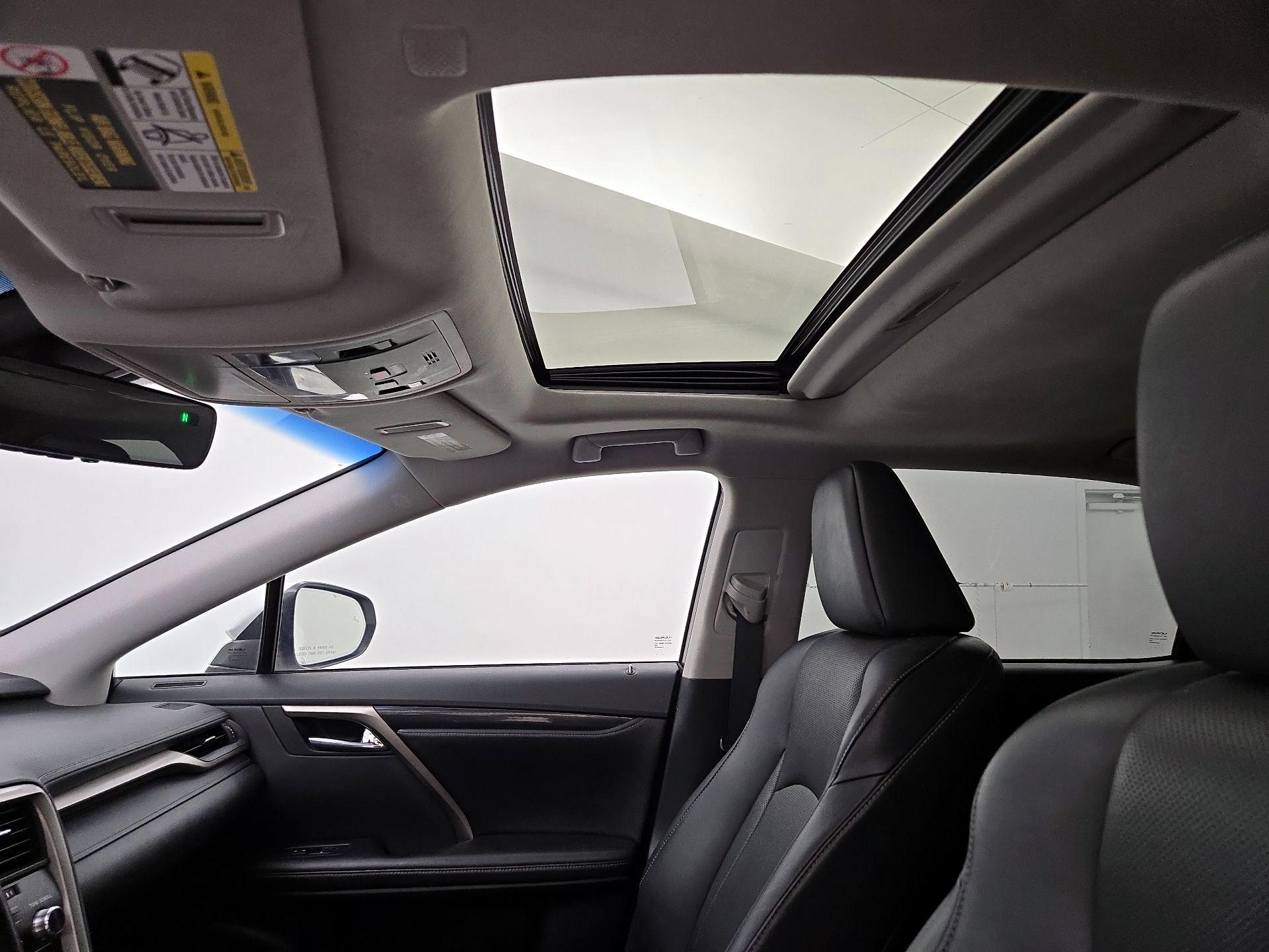 Thumbnail: 2018 Lexus RX - 19