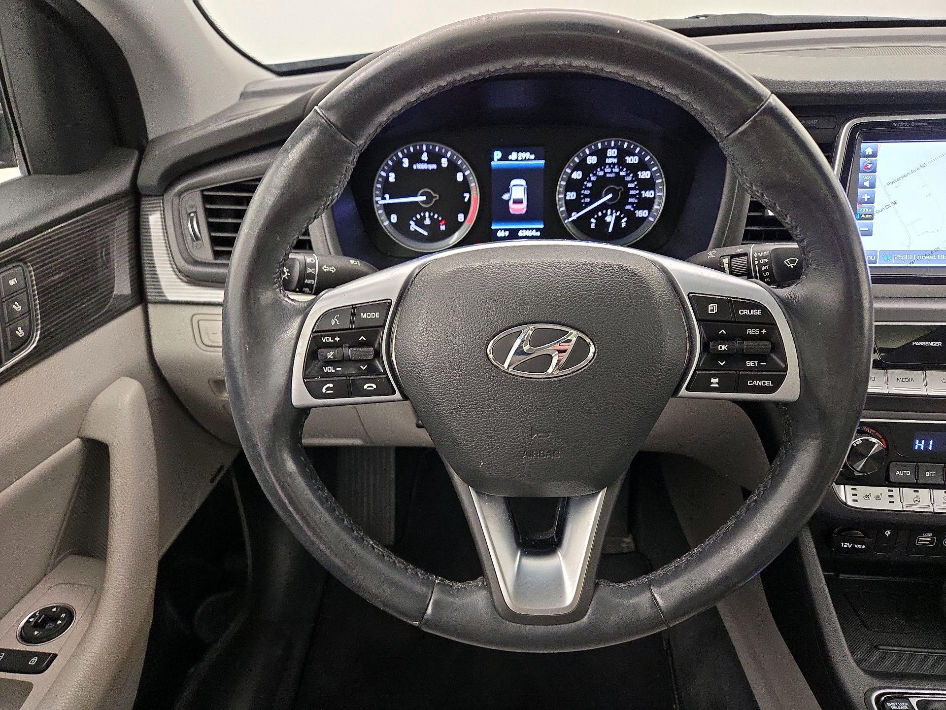 Thumbnail: 2018 Hyundai Sonata - 10