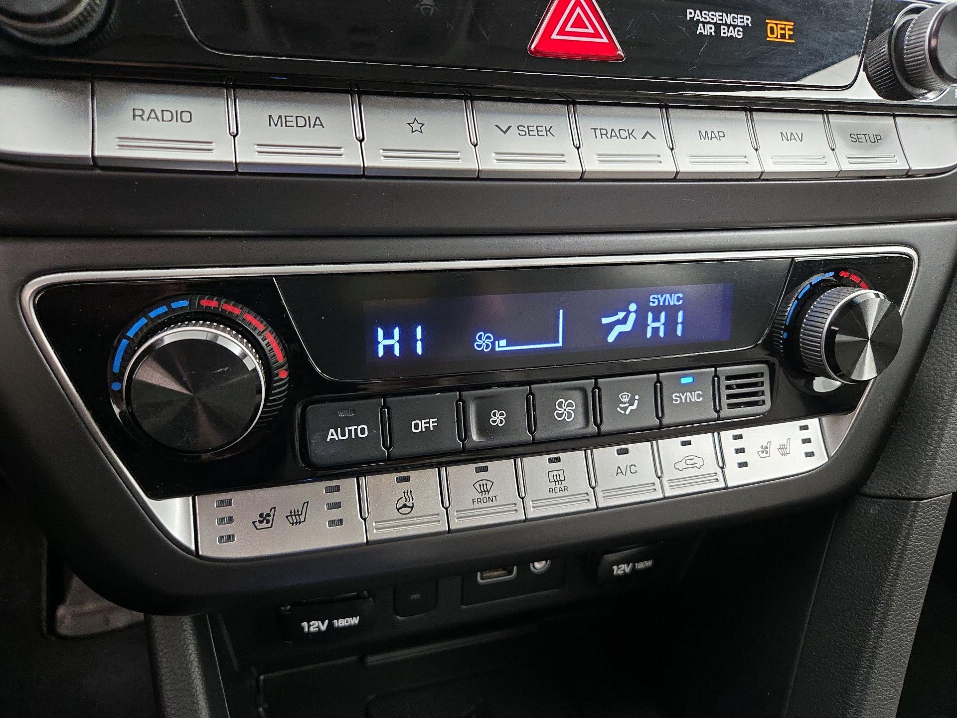 Thumbnail: 2018 Hyundai Sonata - 17