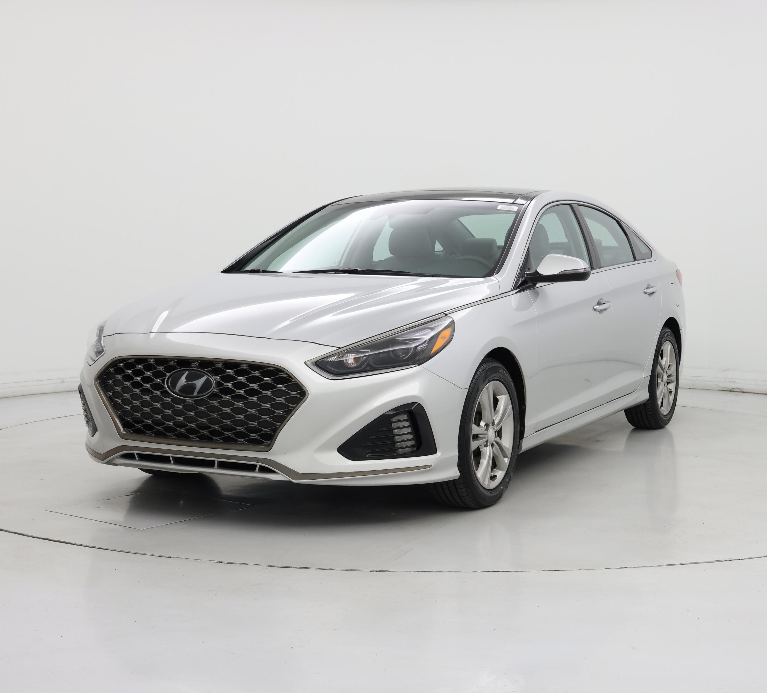 Thumbnail: 2018 Hyundai Sonata - 4
