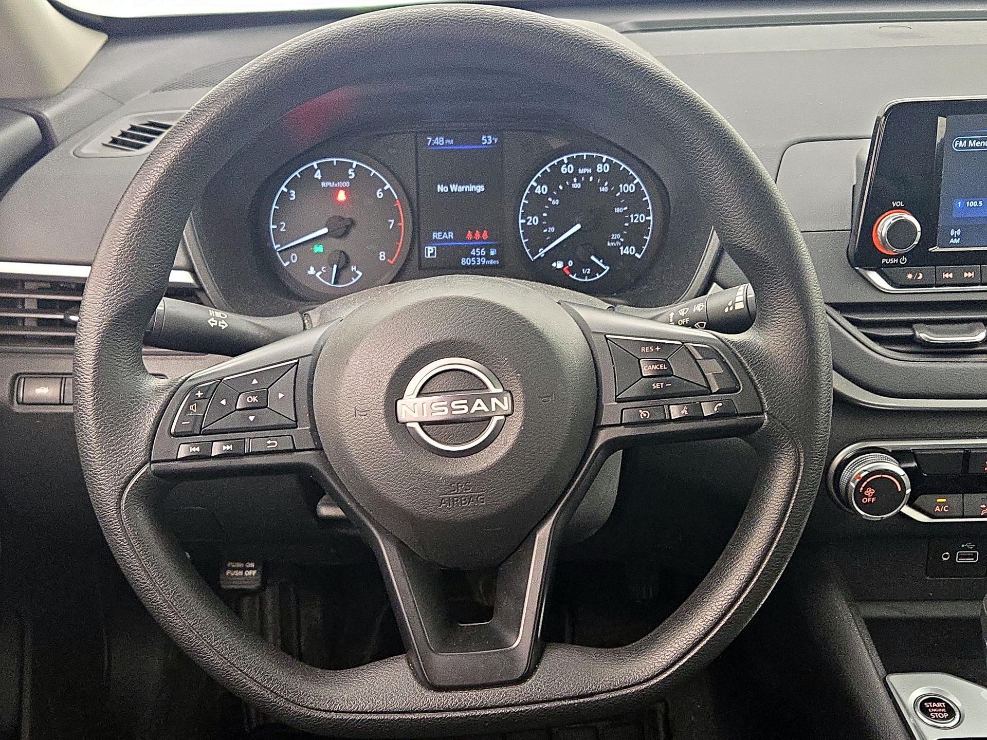 Thumbnail: 2023 Nissan Altima - 10