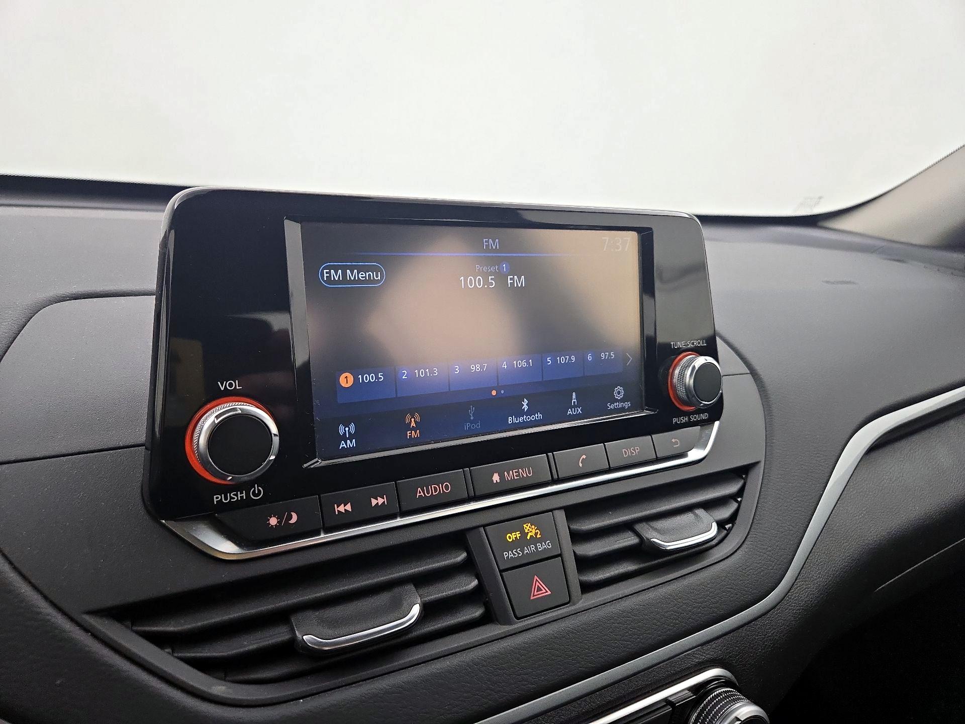 Thumbnail: 2023 Nissan Altima - 15