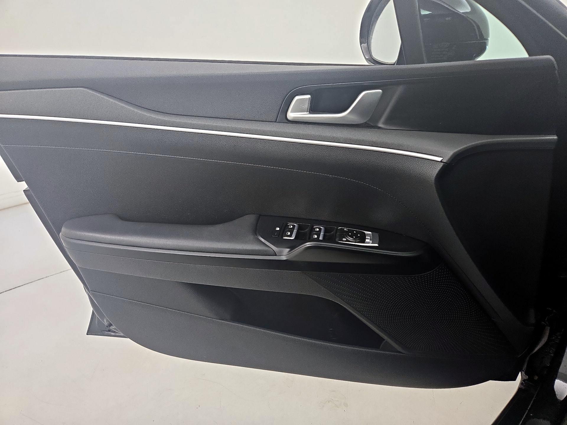 Thumbnail: 2021 Kia K5 - 12