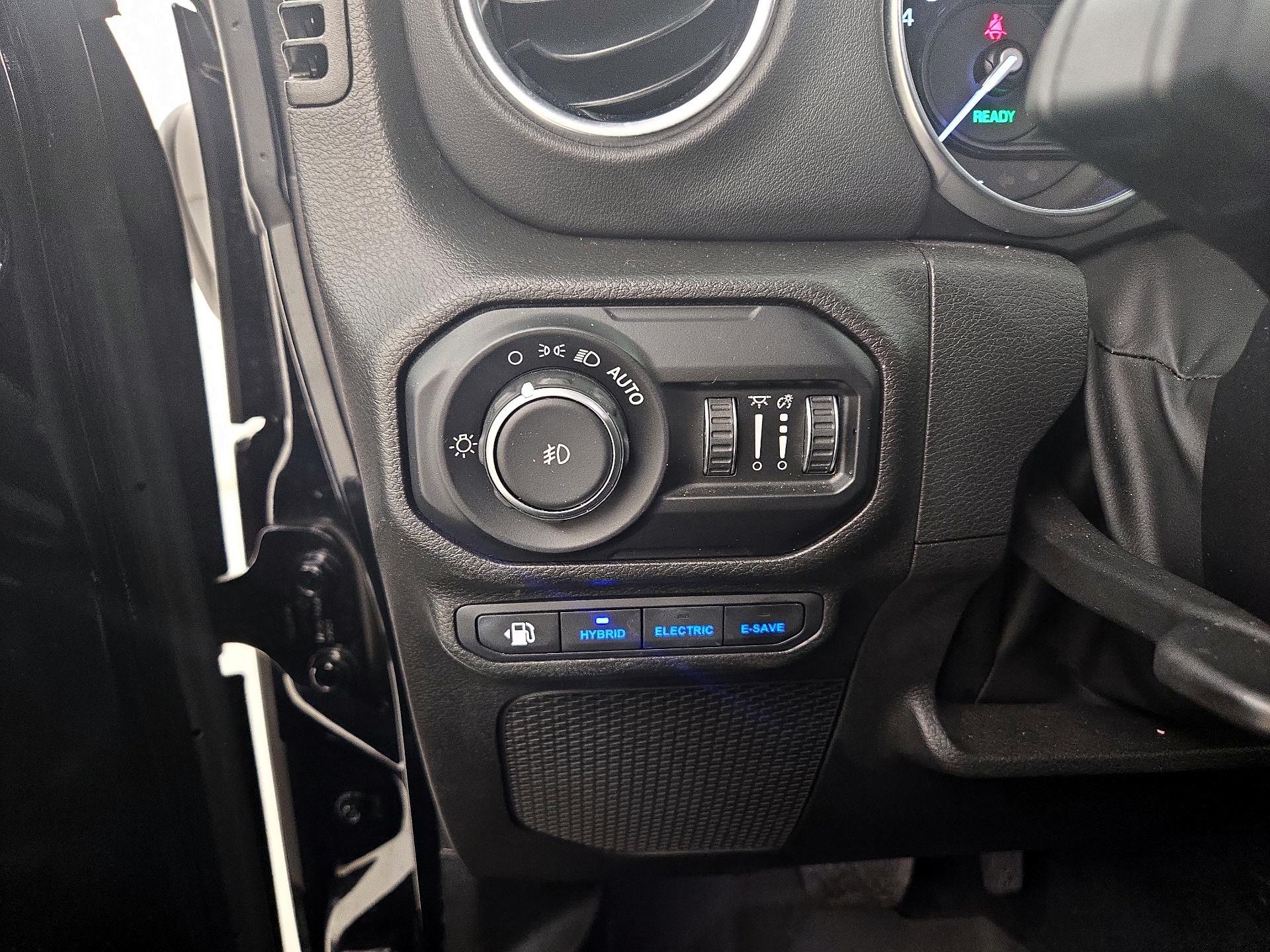 Thumbnail: 2022 Jeep Wrangler - 13