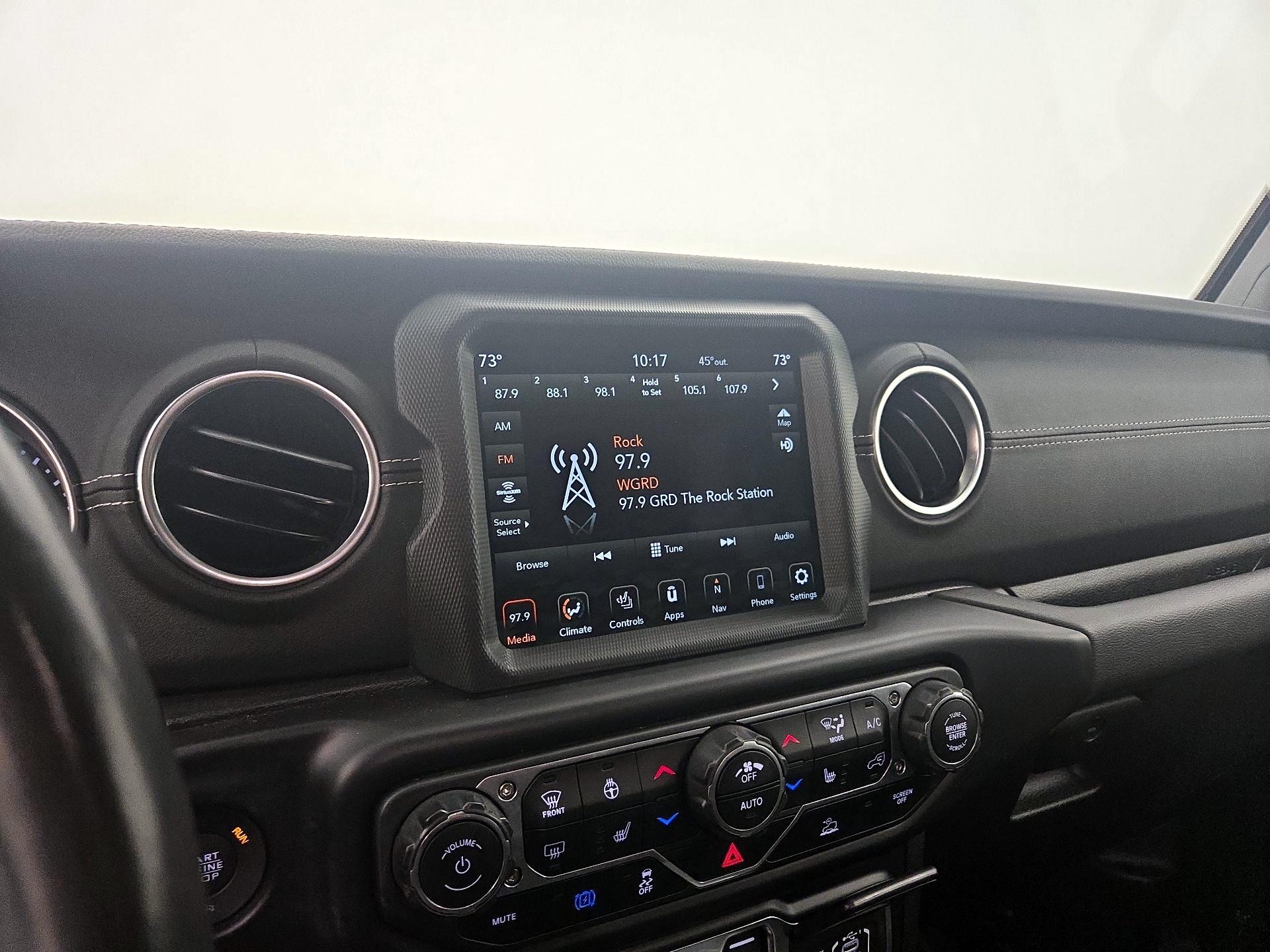 Thumbnail: 2022 Jeep Wrangler - 16