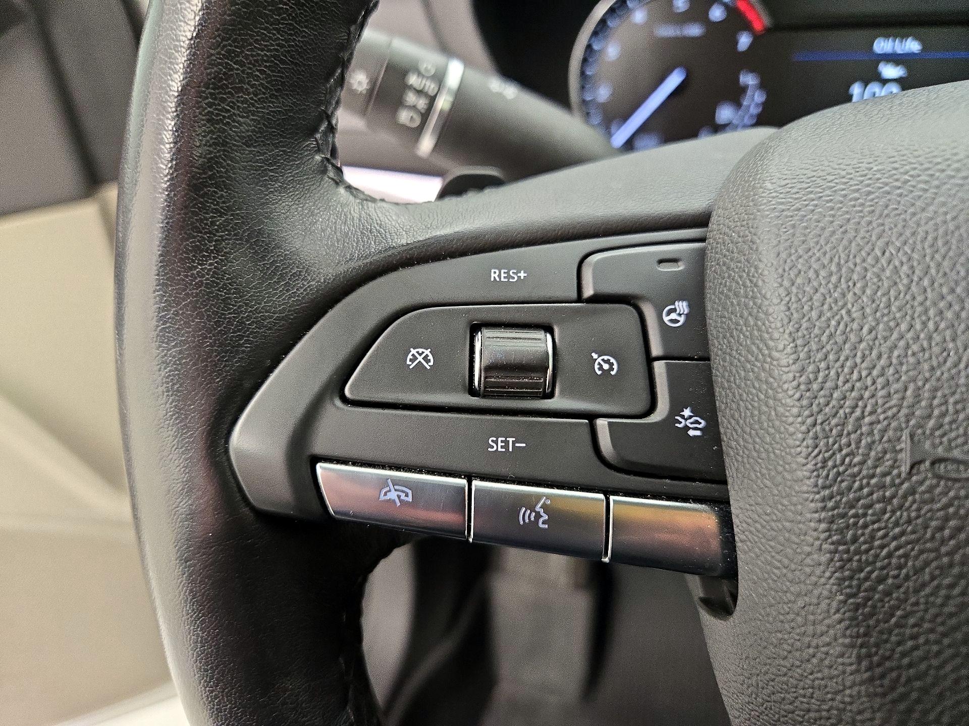 Thumbnail: 2021 Cadillac XT4 - 13